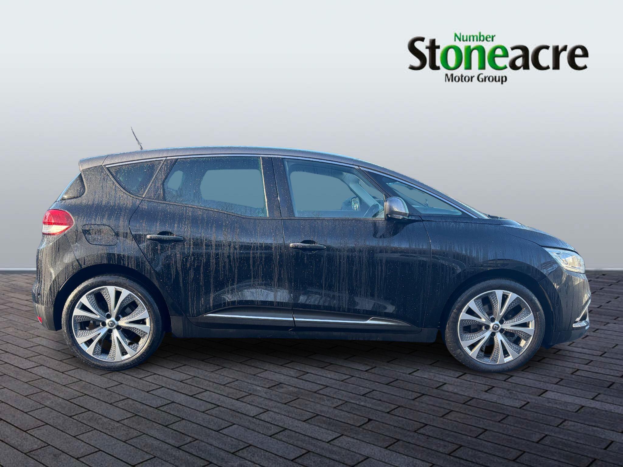 Renault Scenic 1.5 dCi Dynamique S Nav Euro 6 (s/s) 5dr LJ17YOM Image 2