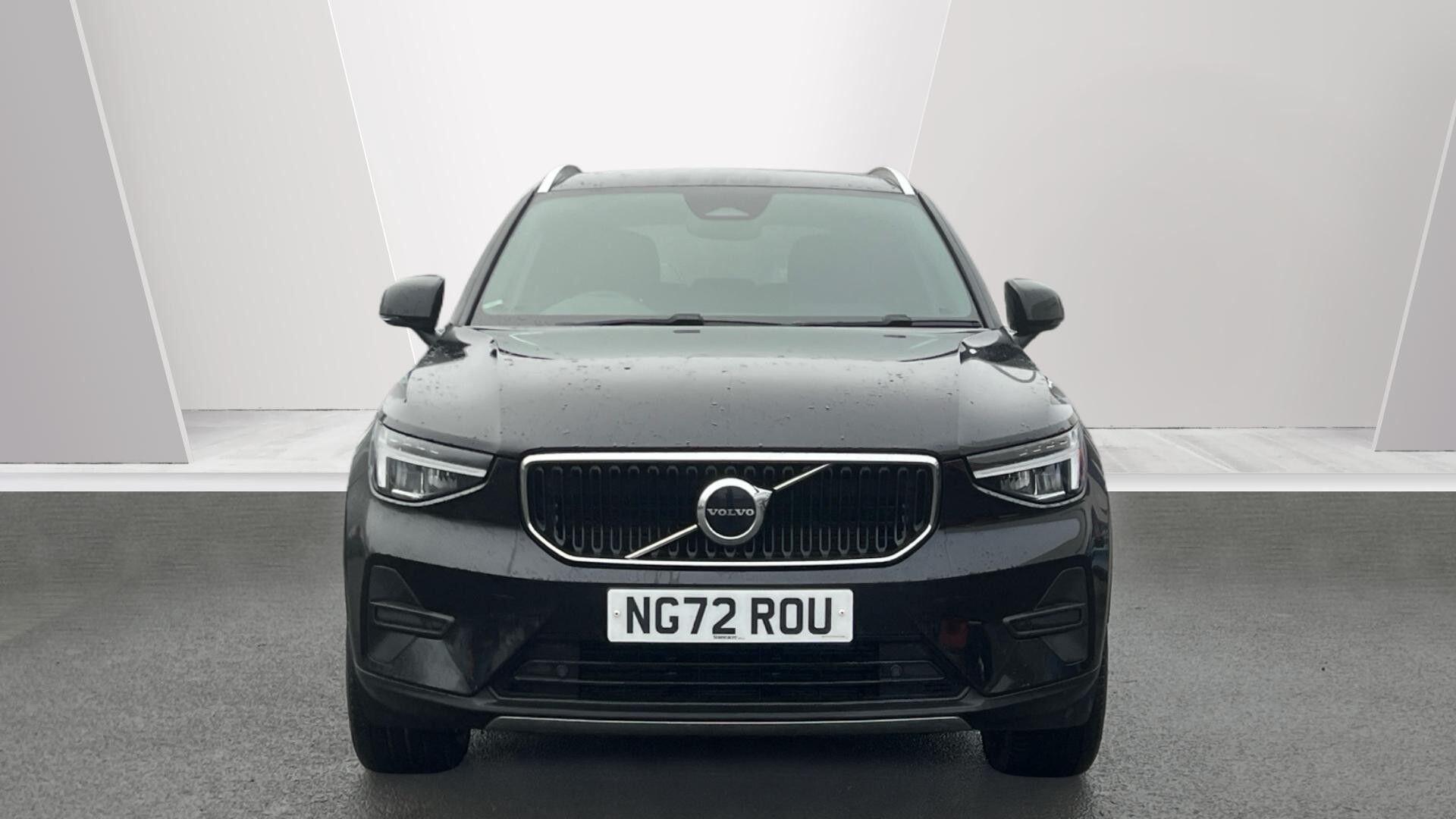 Volvo XC40 Core B3 (163 hp) Auto NG72ROU Image 2