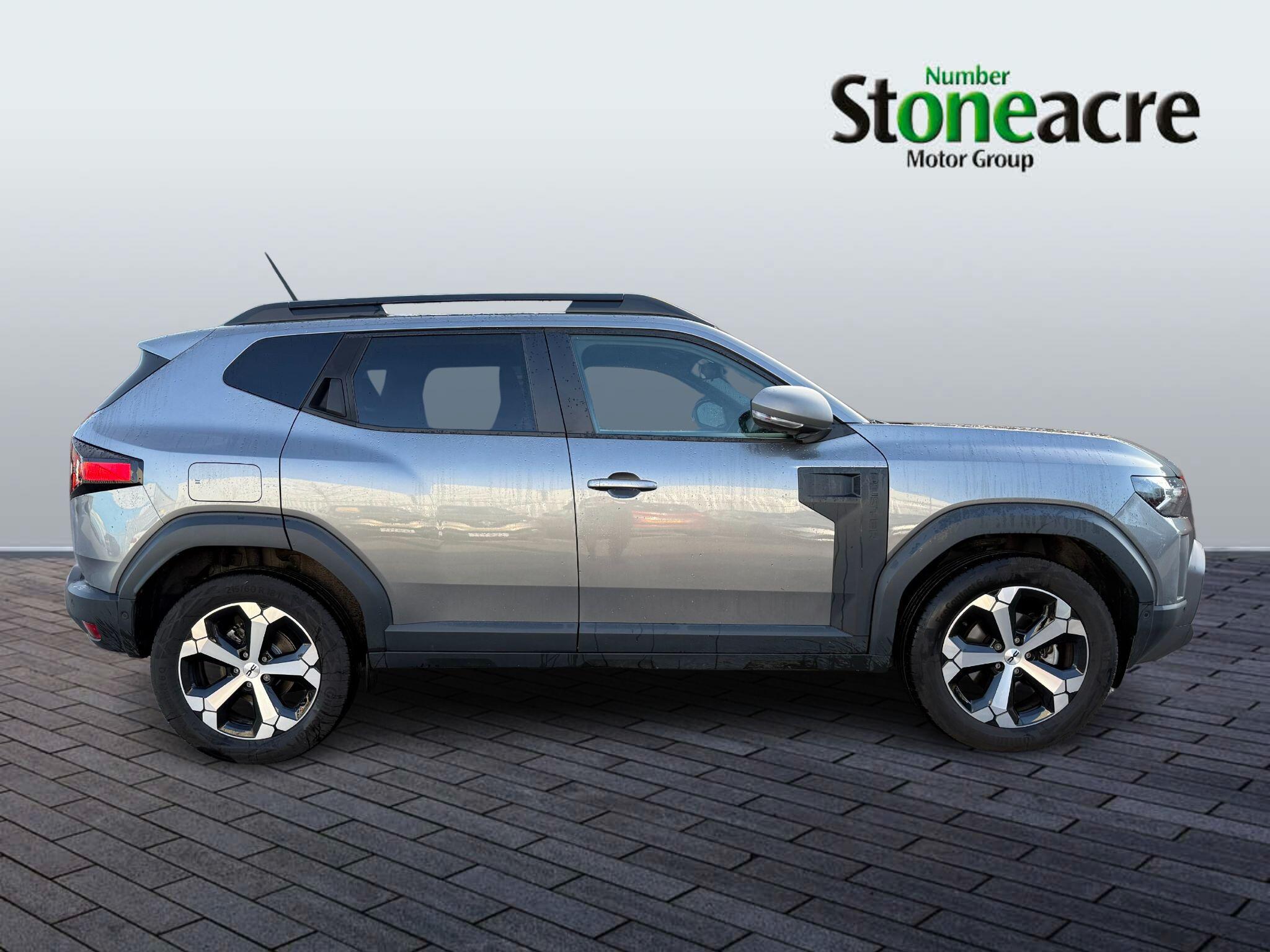 Dacia Duster 1.6 TCe-h Journey Auto Euro 6 (s/s) 5dr YO74VPE Image 2