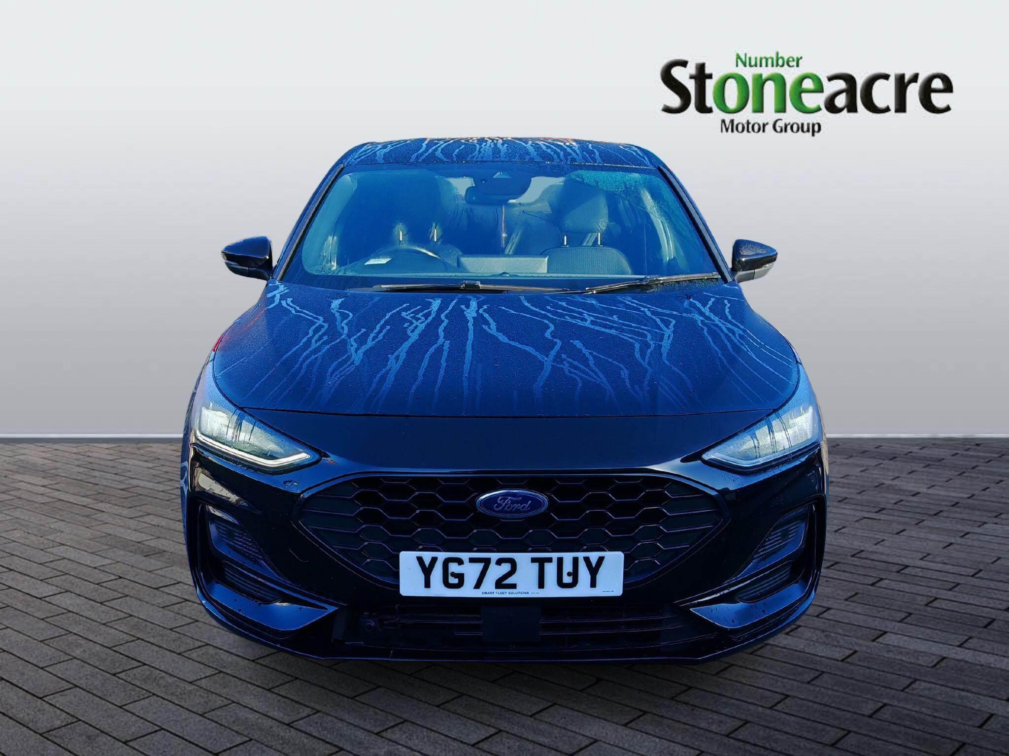 Ford Focus 1.0T EcoBoost ST-Line Euro 6 (s/s) 5dr YG72TUY Image 2