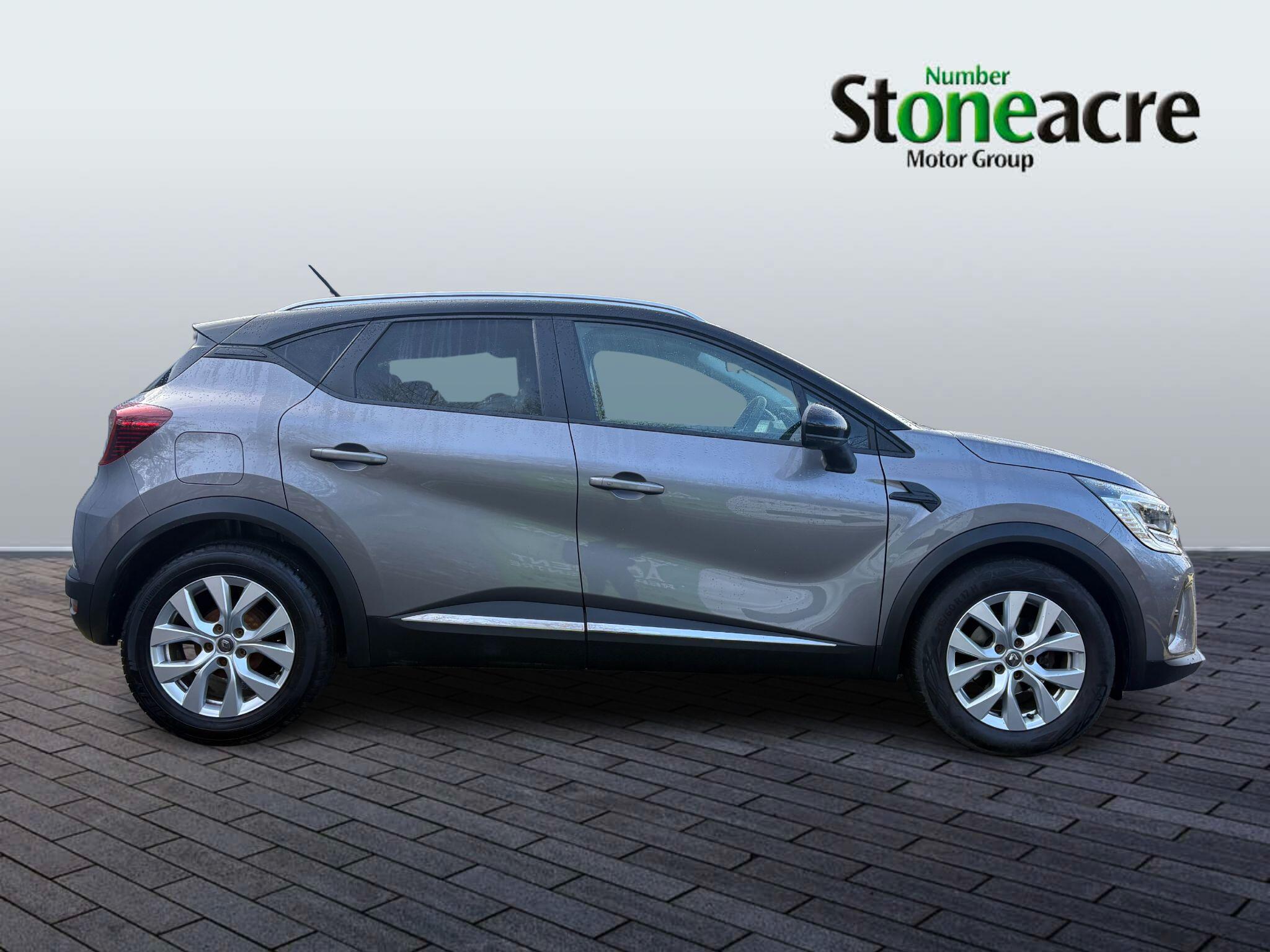 Renault Captur 1.3 TCe Iconic EDC Euro 6 (s/s) 5dr MT70NMU Image 2