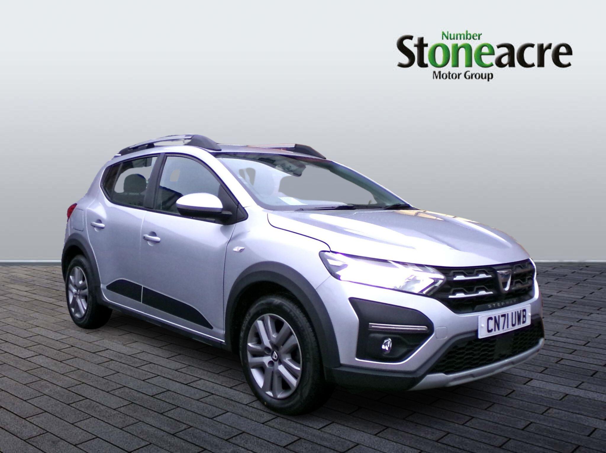 Dacia Sandero Stepway 1.0 TCe Comfort 5dr CN71UWB Image 1