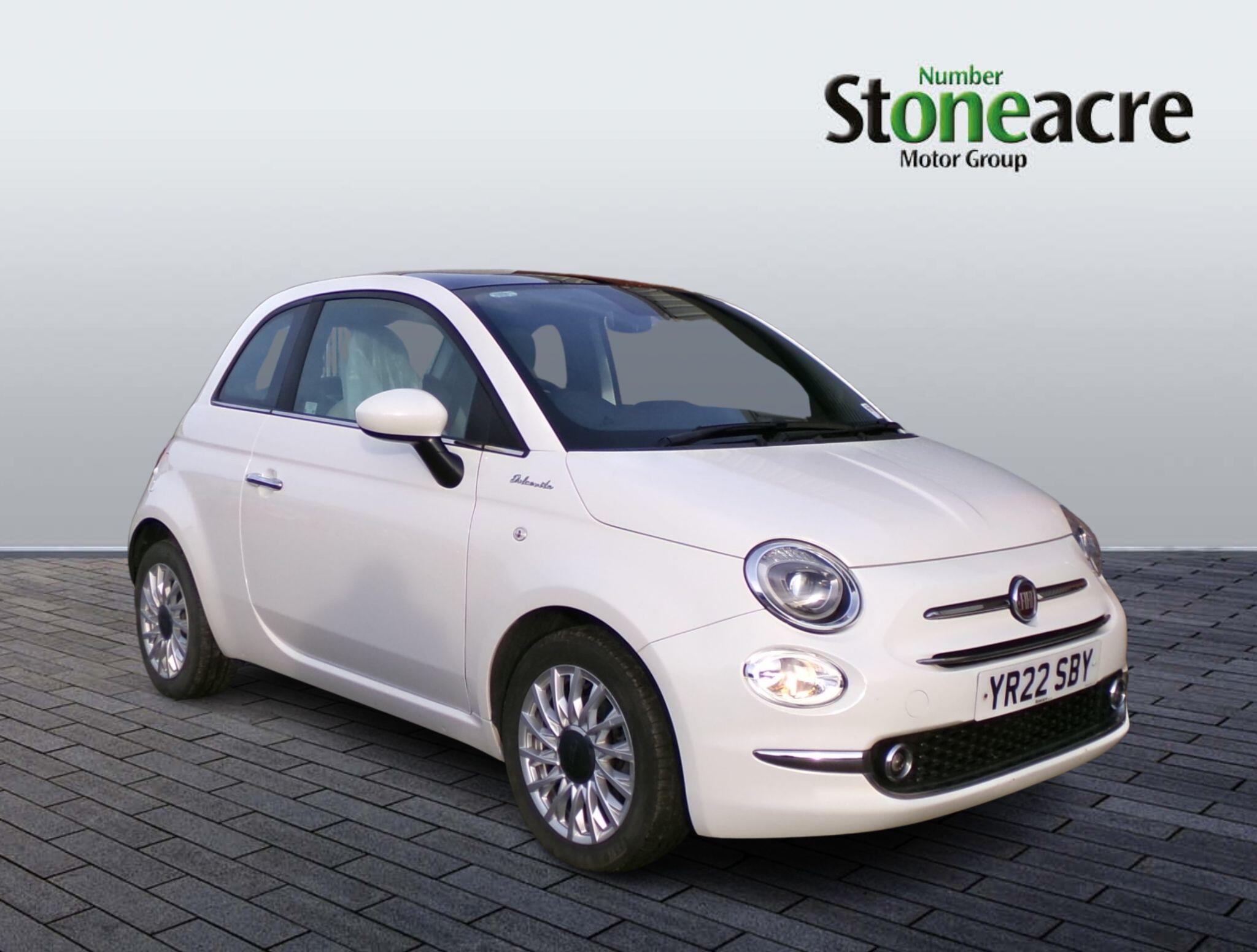 Fiat 500 1.0 Mild Hybrid Dolcevita [Part Leather] 3dr YR22SBY Image 1
