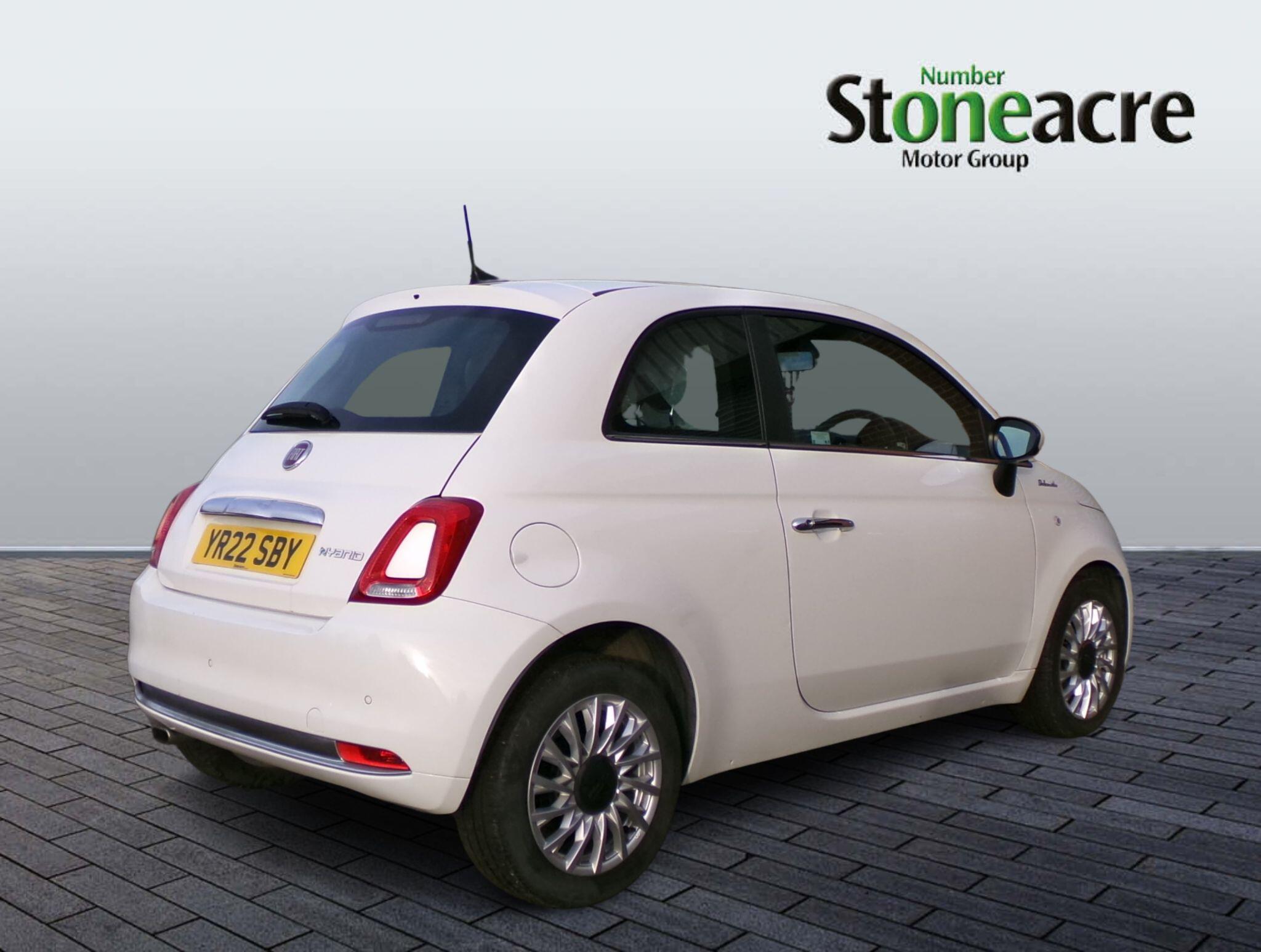 Fiat 500 1.0 Mild Hybrid Dolcevita [Part Leather] 3dr YR22SBY Image 3
