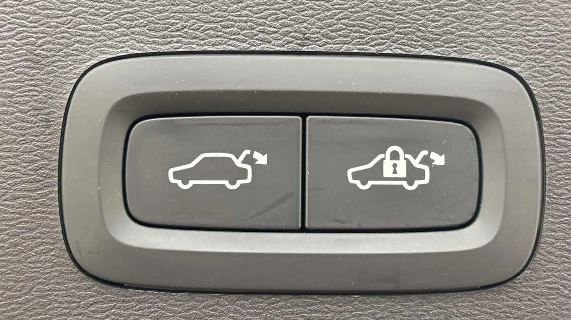 Volvo XC40 Image 19