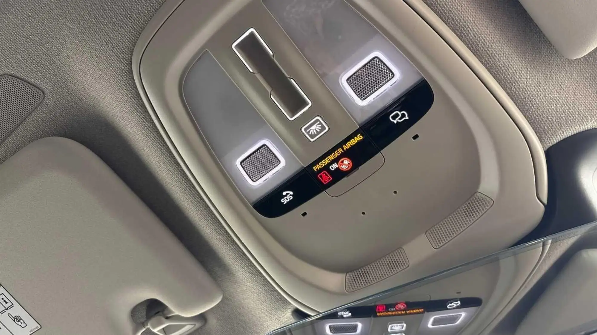 Volvo XC40 Image 33