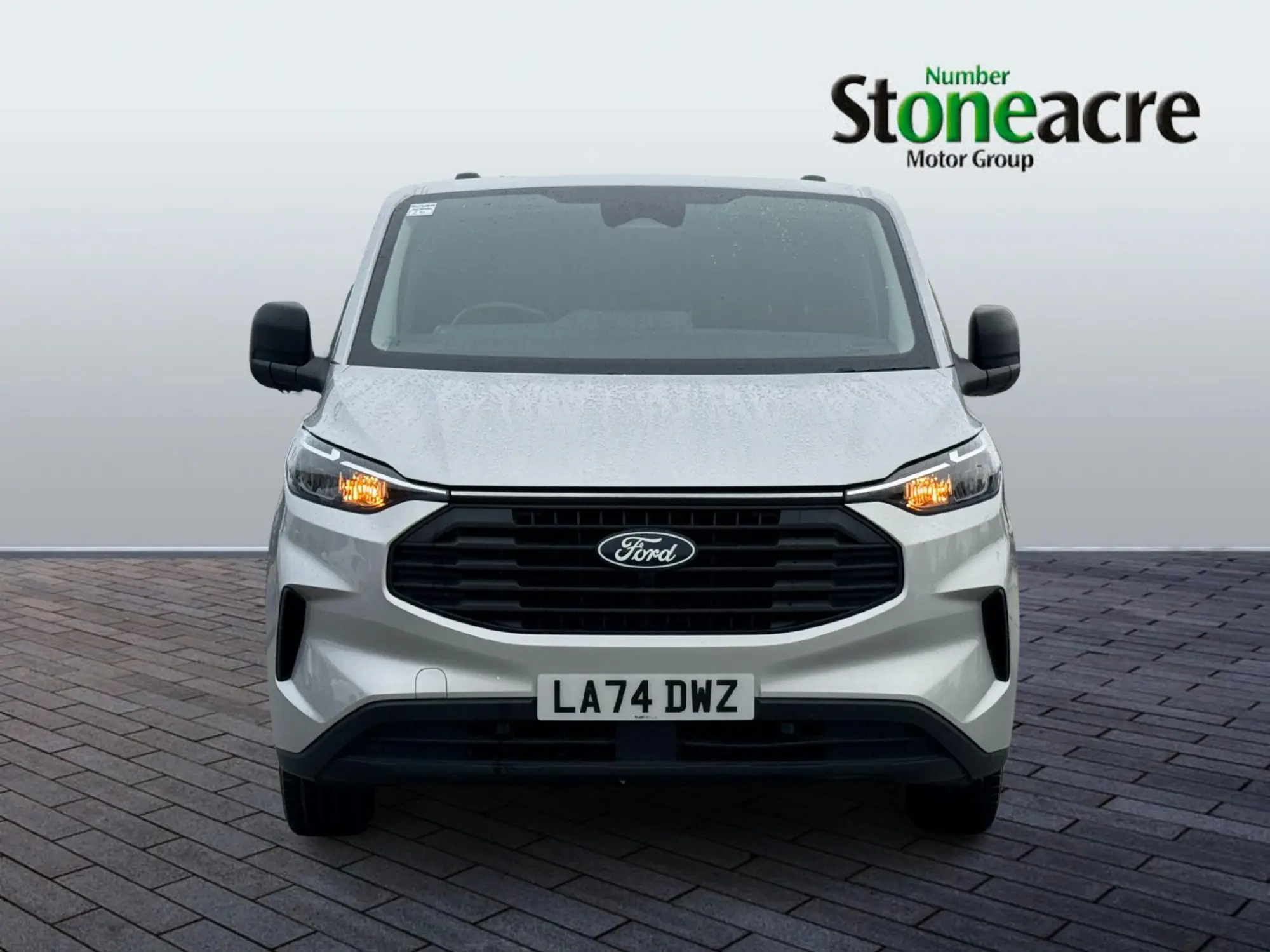 Ford Transit Custom 2.0 280 EcoBlue Trend Auto L2 H2 Euro 6 (s/s) 5dr LA74DWZ Image 2