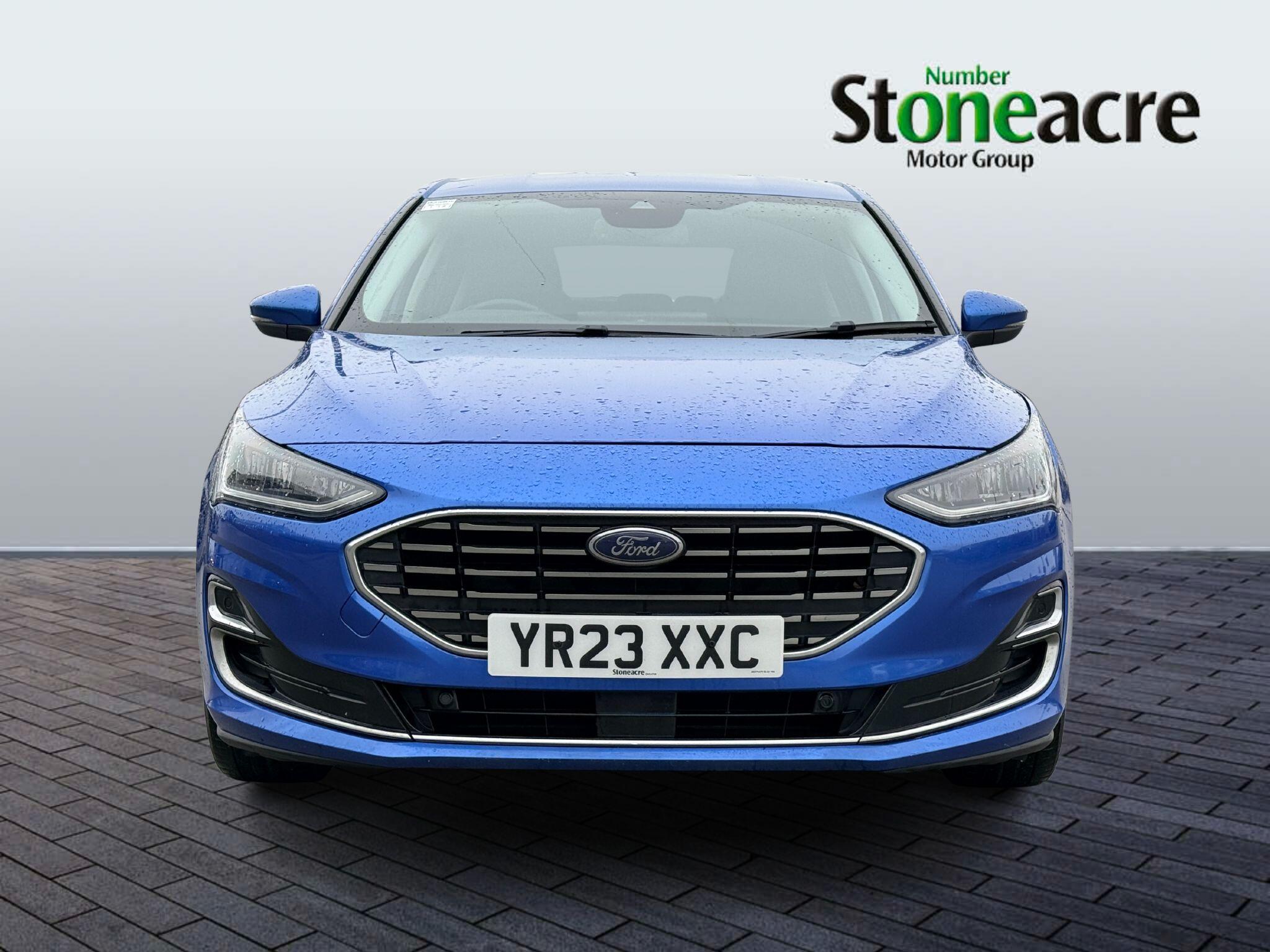 Ford Focus 1.0T EcoBoost MHEV Titanium Vignale Euro 6 (s/s) 5dr YR23XXC Image 2