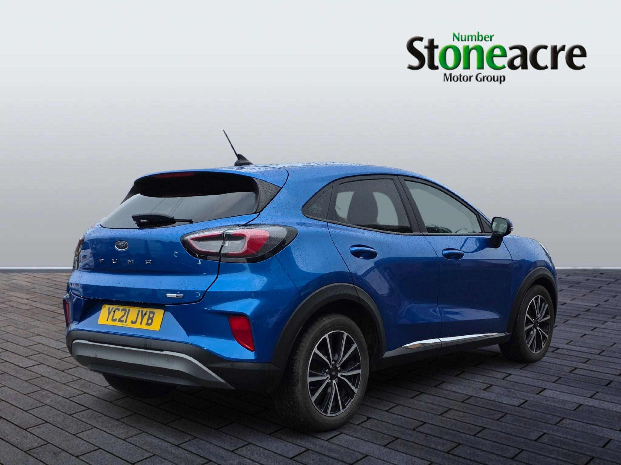 Ford Puma 1.0 EcoBoost Hybrid mHEV Titanium 5dr YC21JYB Image 3