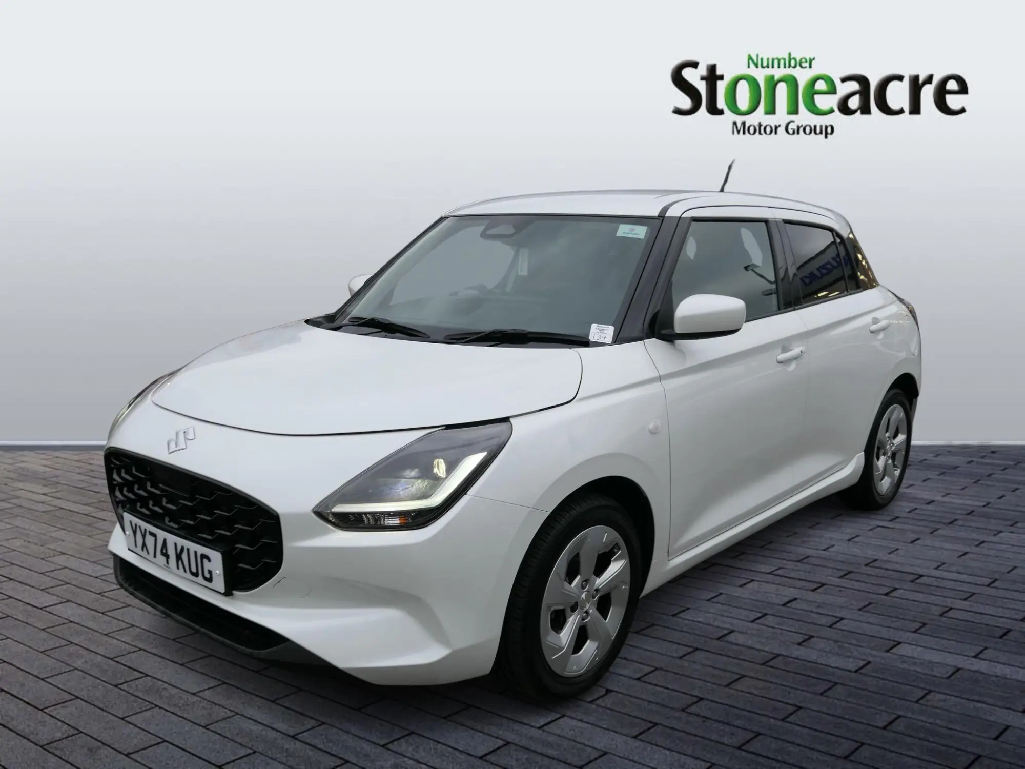 Suzuki Swift 1.2 MHEV Motion Euro 6 (s/s) 5dr YX74KUG Image 3