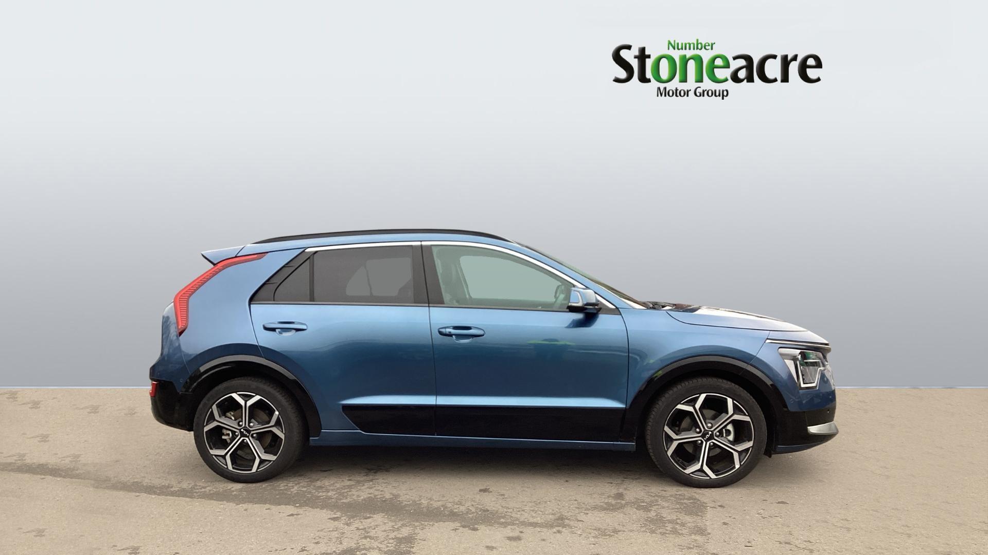 Kia Niro 1.6 GDi 11.1kWh 4 DCT Euro 6 (s/s) 5dr FV24UGR Image 3