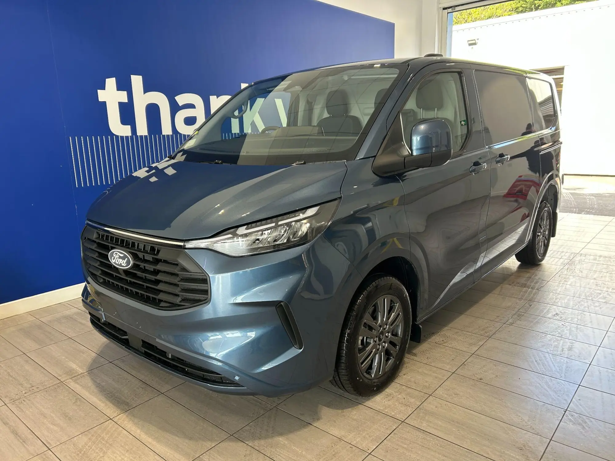 Ford Transit Custom Image 2