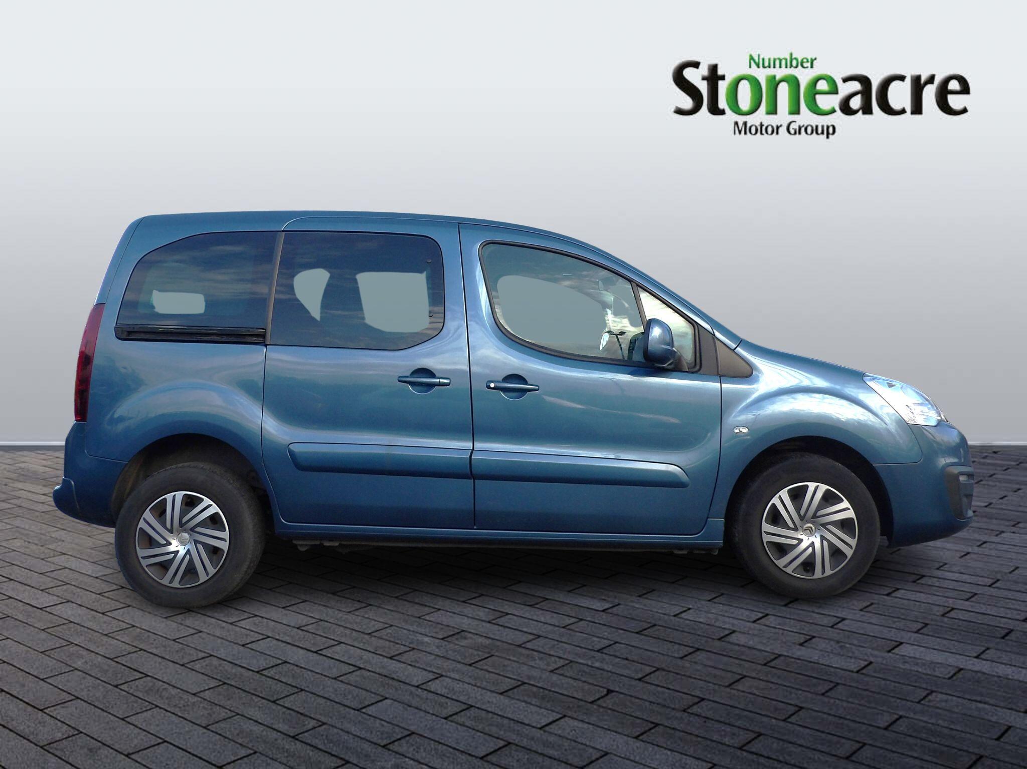 Citroen Berlingo Multispace 1.6 BlueHDi Feel Multispace MPV Euro 6 5dr NK68BUV Image 2