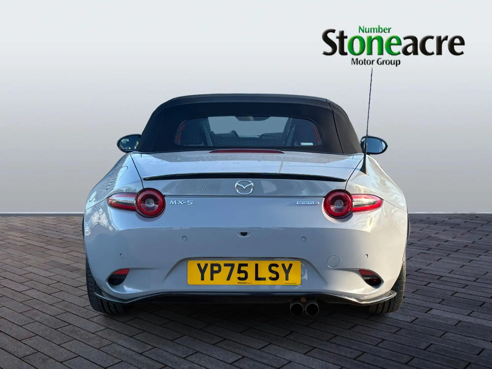Mazda MX-5 2.0 SKYACTIV-G Exclusive-Line Roadster Euro 6 (s/s) 2dr YP75LSY Image 3