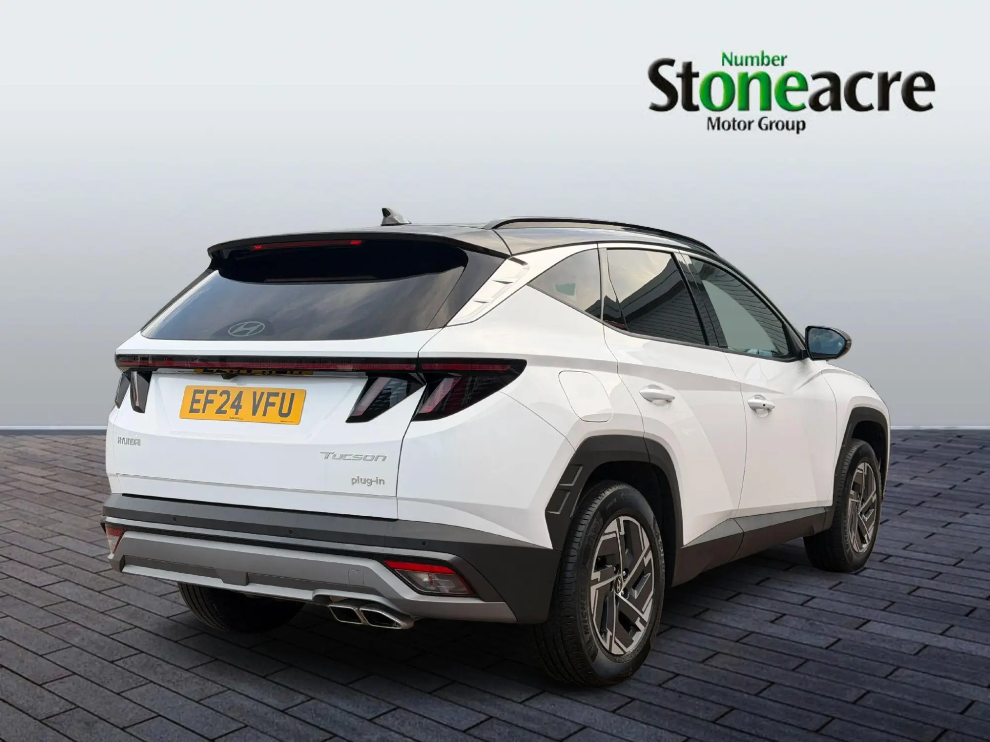 Hyundai TUCSON Plug-in Hybrid 1.6 T-GDi 13.8kWh Premium Auto 4WD Euro 6 (s/s) 5dr EF24VFU Image 3