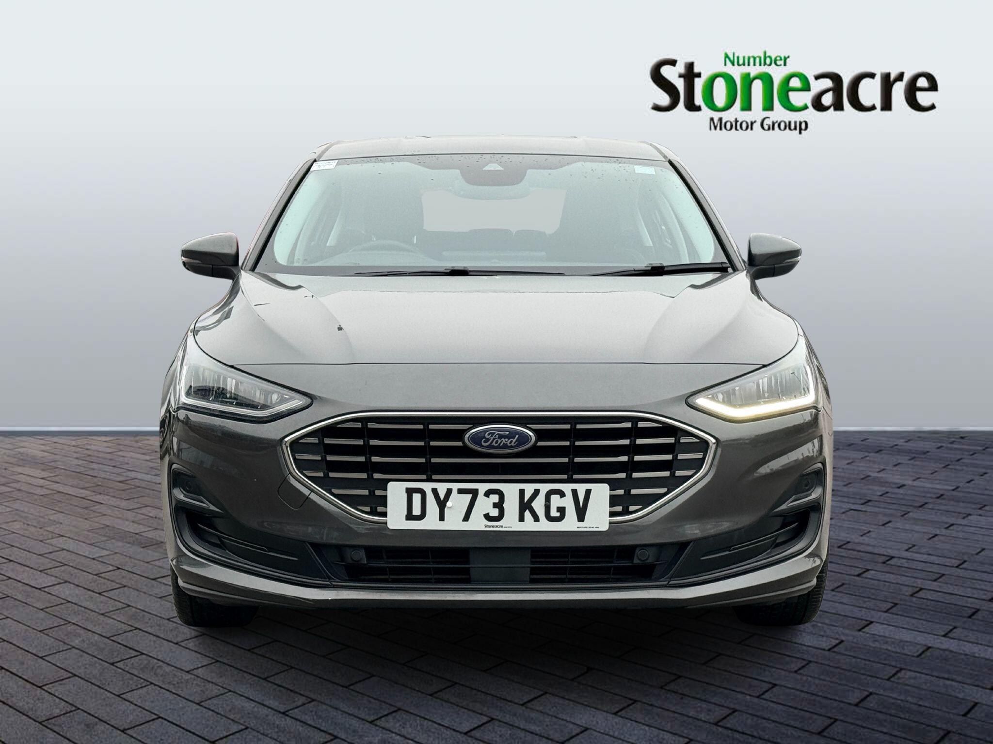 Ford Focus 1.0 EcoBoost Titanium 5dr DY73KGV Image 2