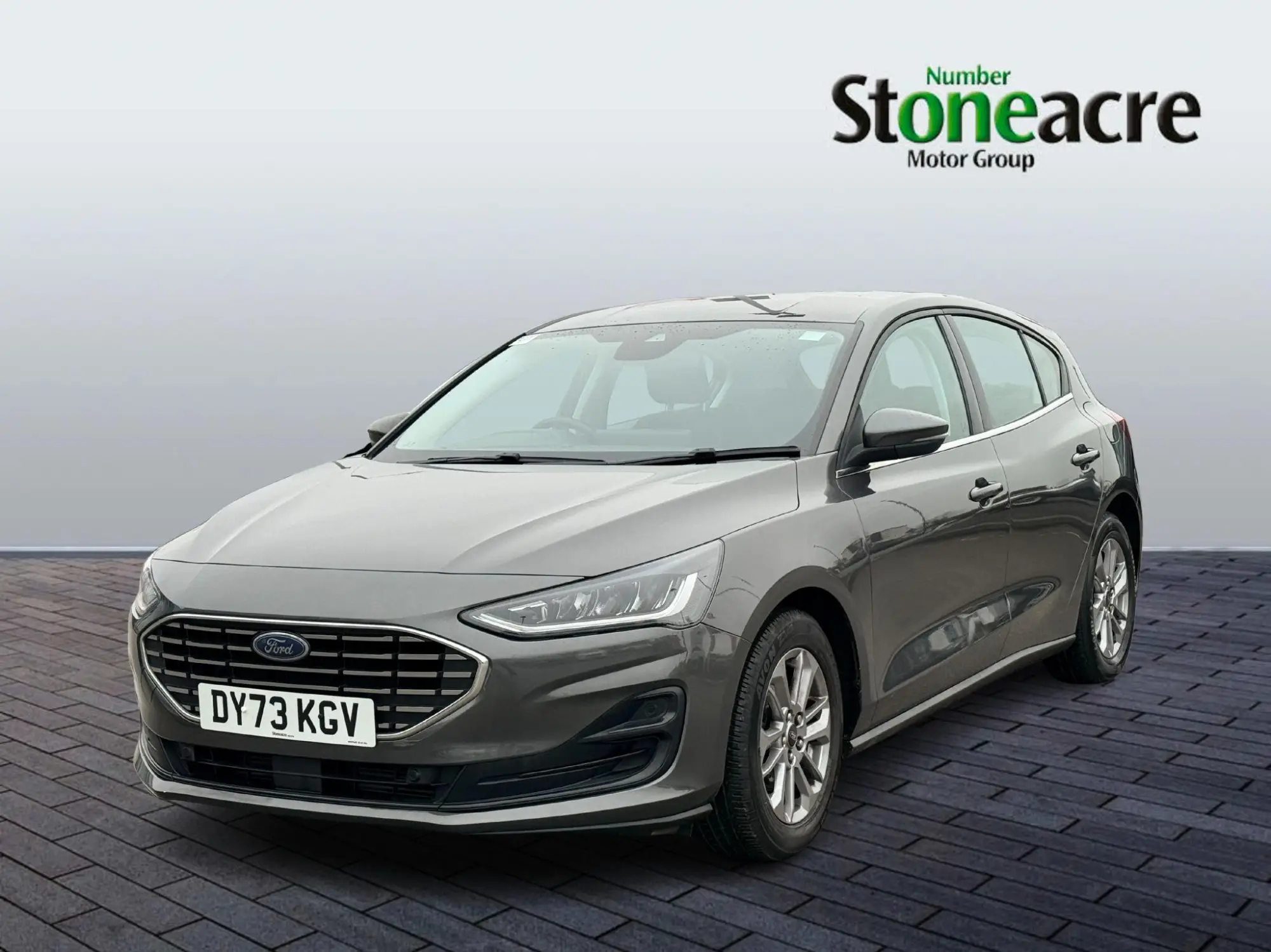 Ford Focus 1.0 EcoBoost Titanium 5dr DY73KGV Image 3