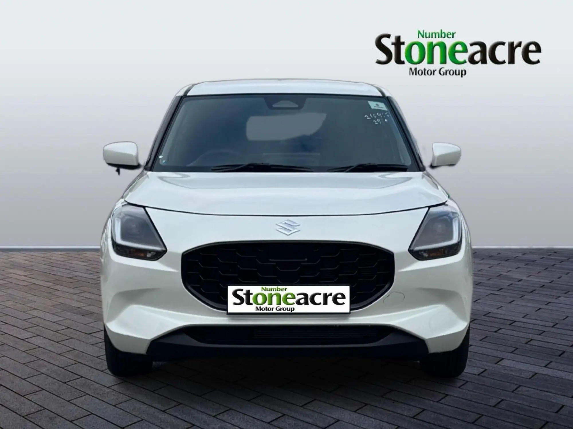 Suzuki Swift 1.2 MHEV Motion Euro 6 (s/s) 5dr NA25UFM Image 2