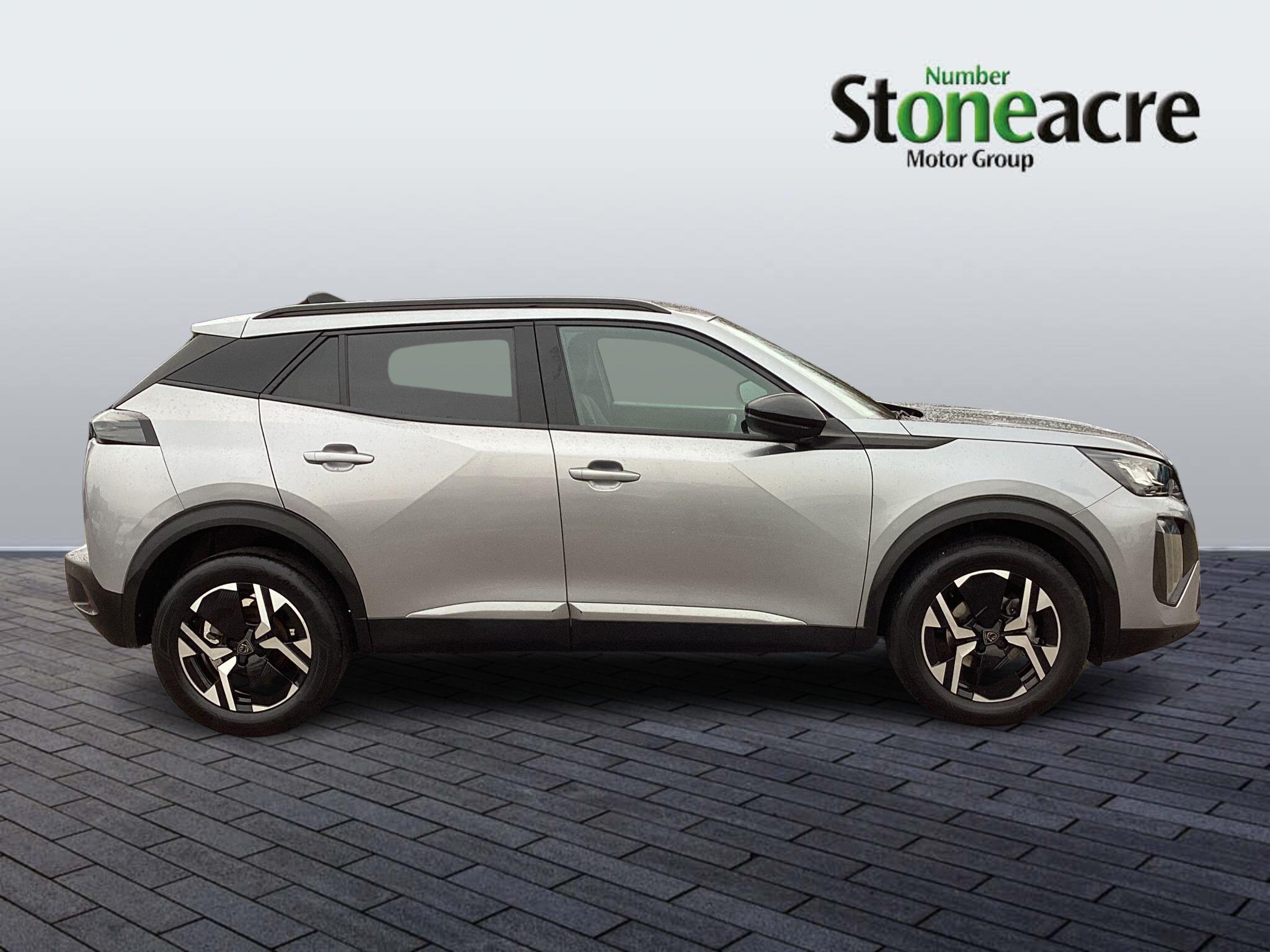 Peugeot 2008 1.2 PureTech Allure Euro 6 (s/s) 5dr FV74ARZ Image 2