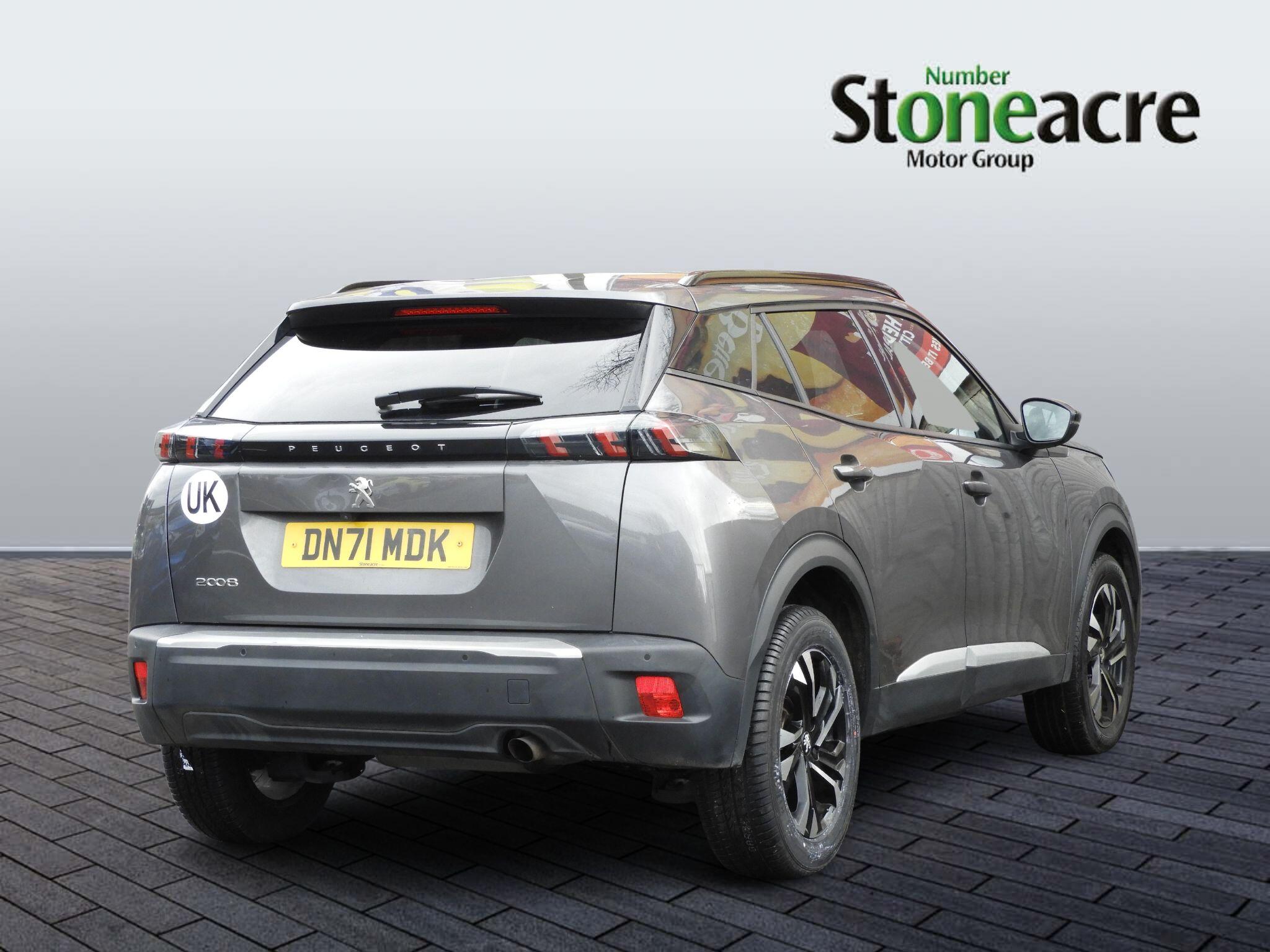 Peugeot 2008 1.2 PureTech Allure Premium 5dr DN71MDK Image 3