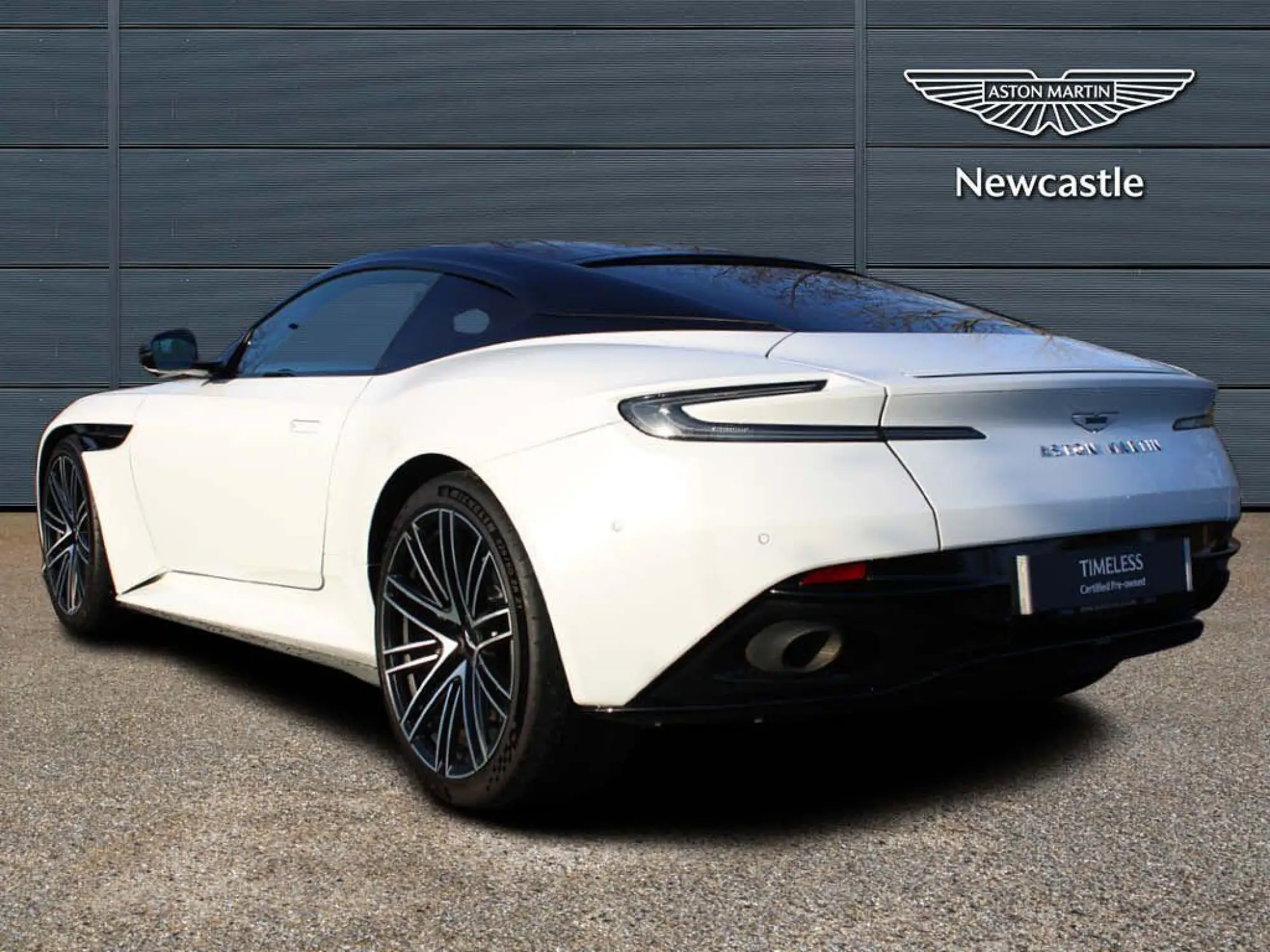 Aston Martin DB12 4.0 V8 Auto Euro 6 (s/s) 2dr NC73XLM Image 2