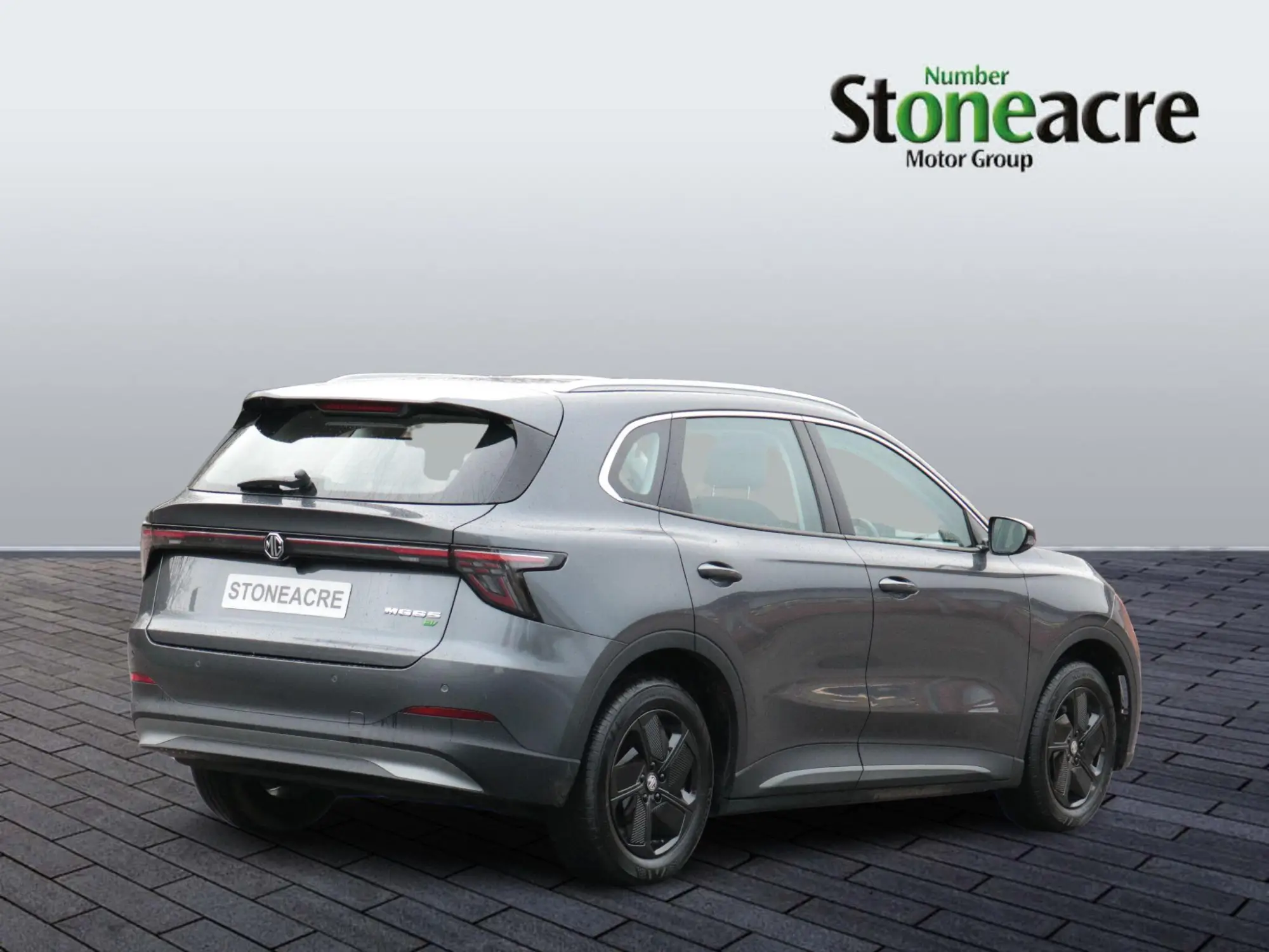 MG S5 EV 49kWh SE Auto 5dr MC75HZF Image 2