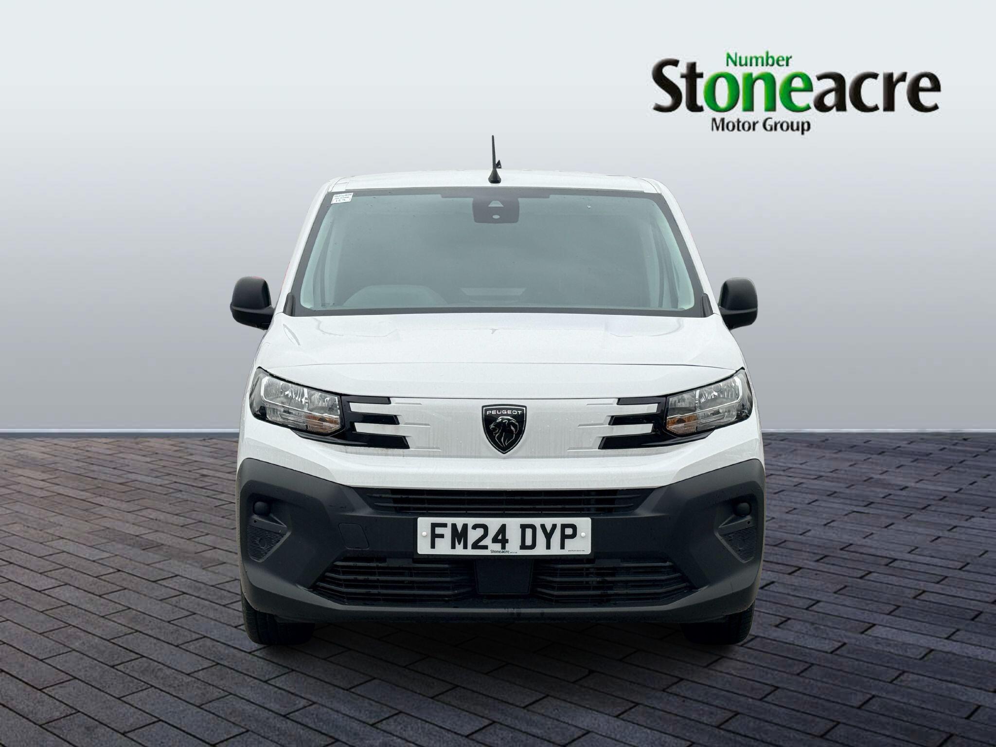 Peugeot Partner 1.5 BlueHDi 1000 Professional Standard Panel Van SWB Euro 6 (s/s) 5dr FM24DYP Image 2