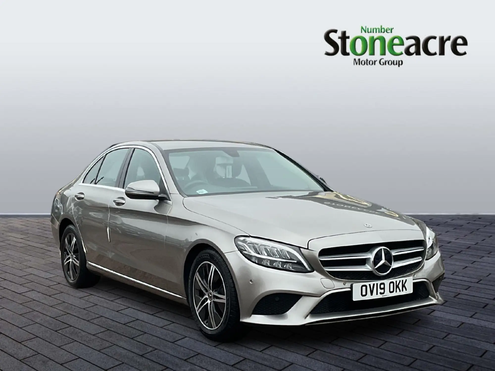 Mercedes-Benz C-Class C200 Sport 4dr 9G-Tronic OV19OKK Image 1