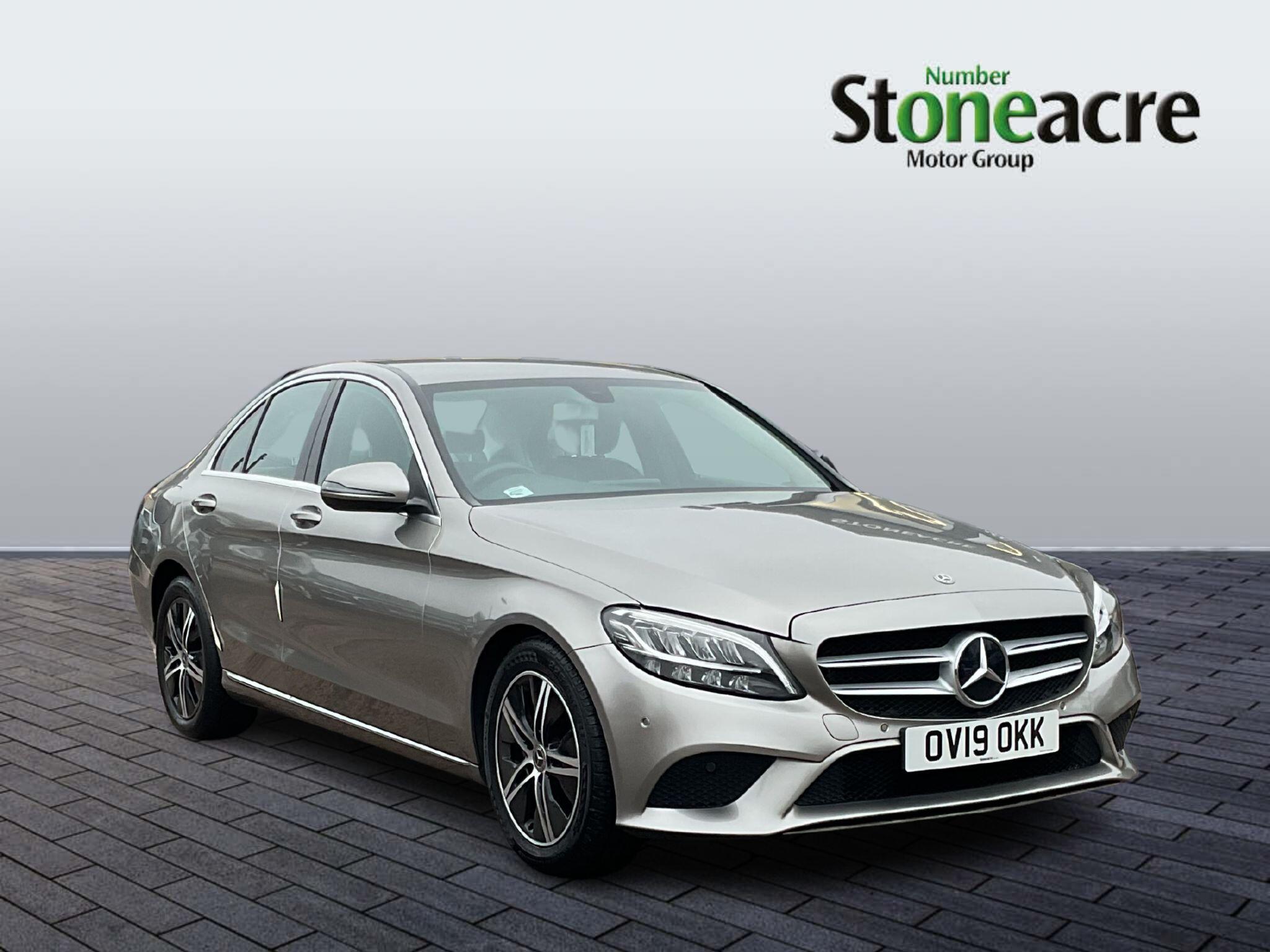 Mercedes-Benz C-Class C200 Sport 4dr 9G-Tronic OV19OKK Image 1