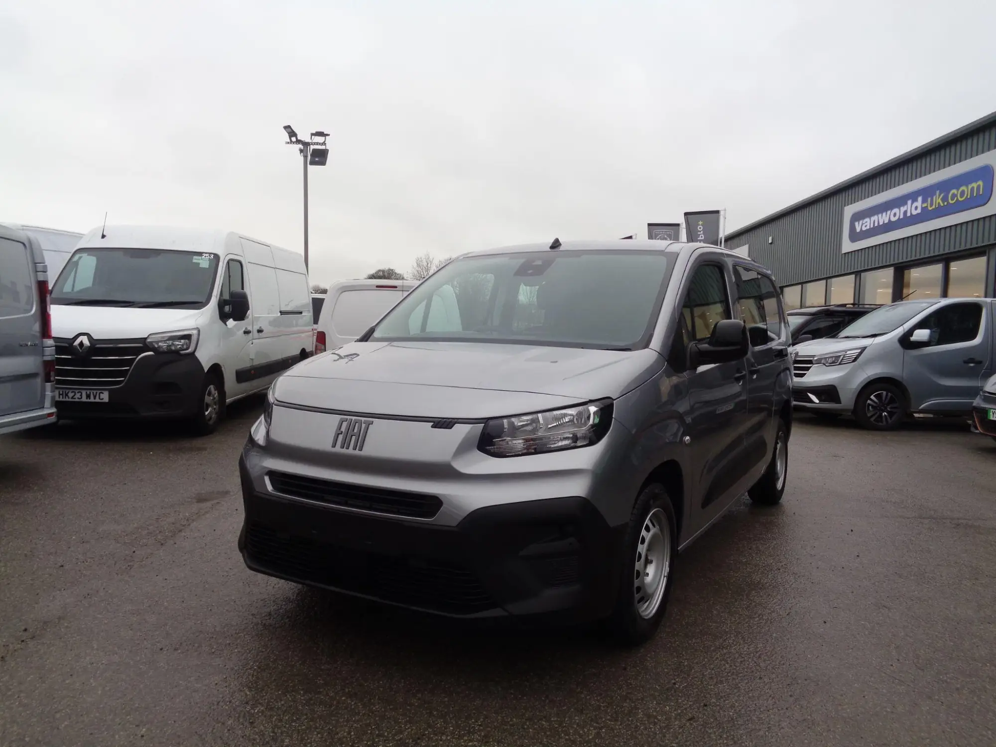 Fiat Doblo Panel Van Image 3