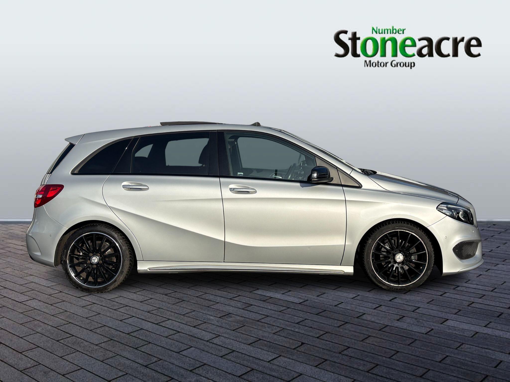 Mercedes-Benz B-Class 2.1 B200d AMG Line (Premium Plus) 7G-DCT Euro 6 (s/s) 5dr KW66AVN Image 2