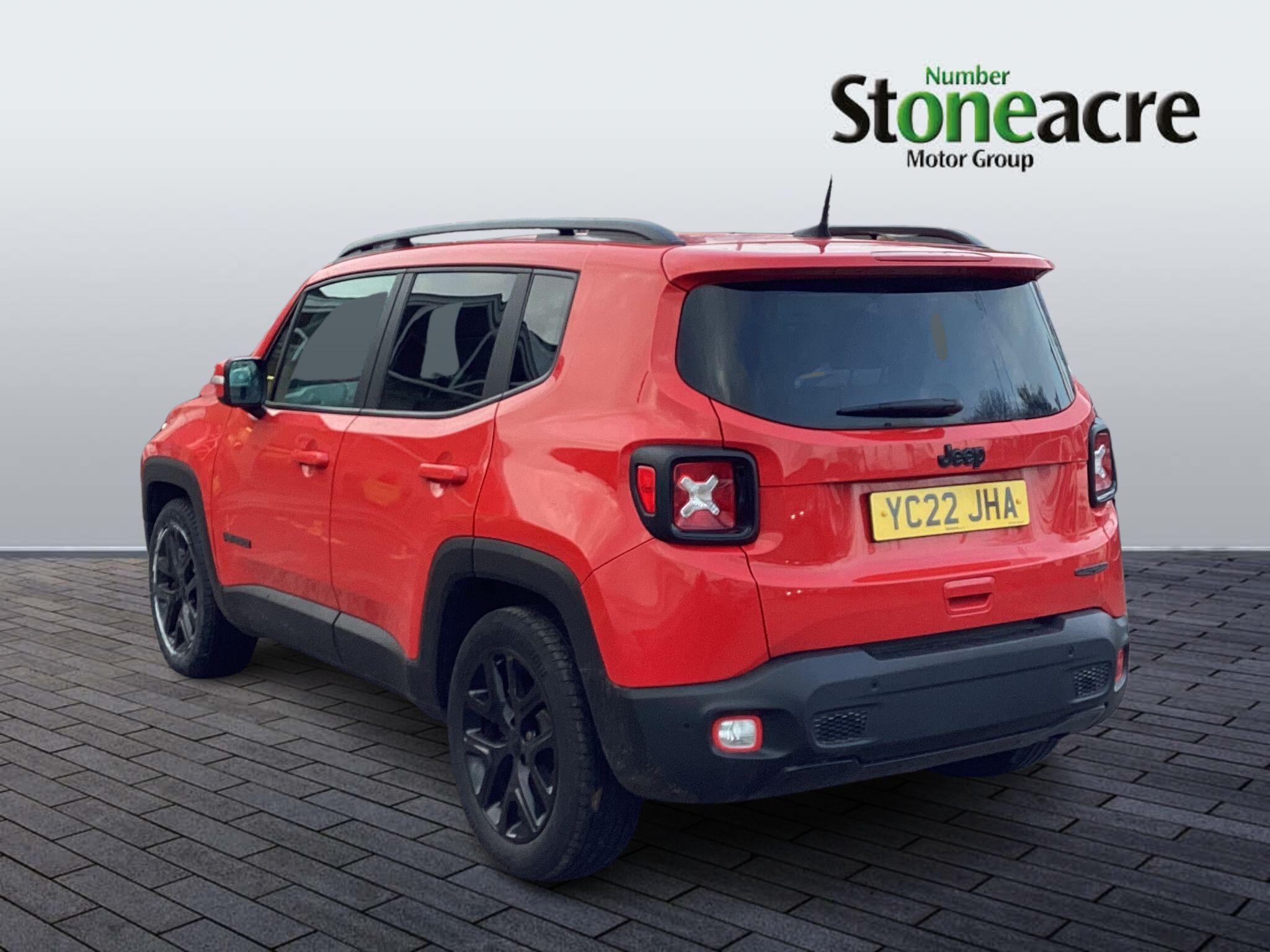 Jeep Renegade 1.3 T4 GSE Night Eagle II 5dr DDCT YC22JHA Image 3
