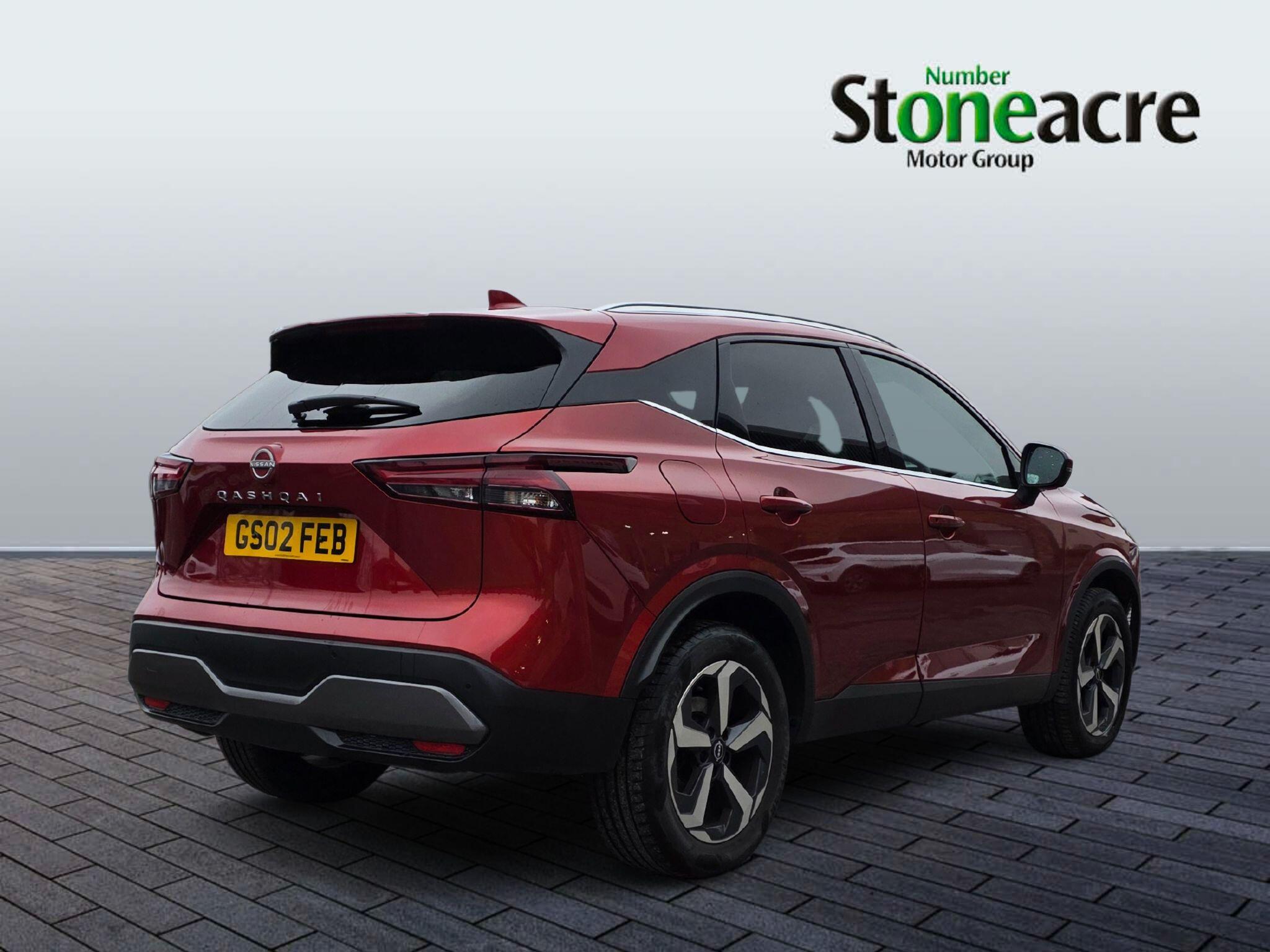 Nissan Qashqai 1.3 DiG-T MH N-Connecta 5dr YO72URA Image 3