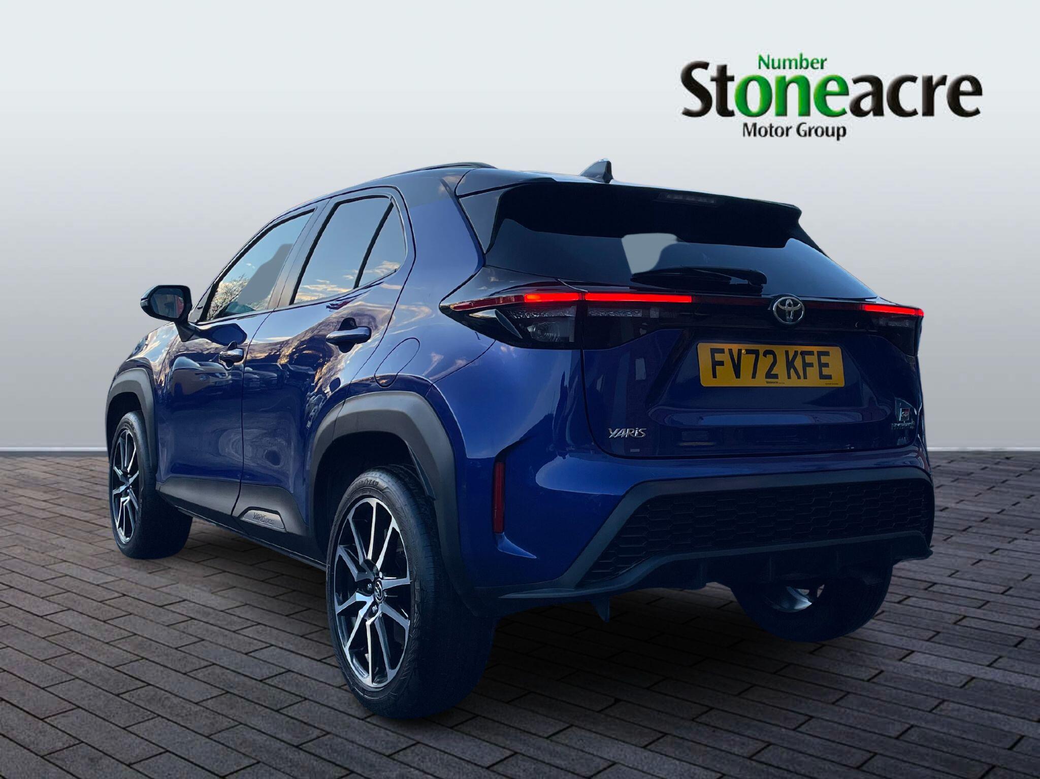 Toyota Yaris Cross 1.5 Hybrid GR Sport 5dr CVT FV72KFE Image 3