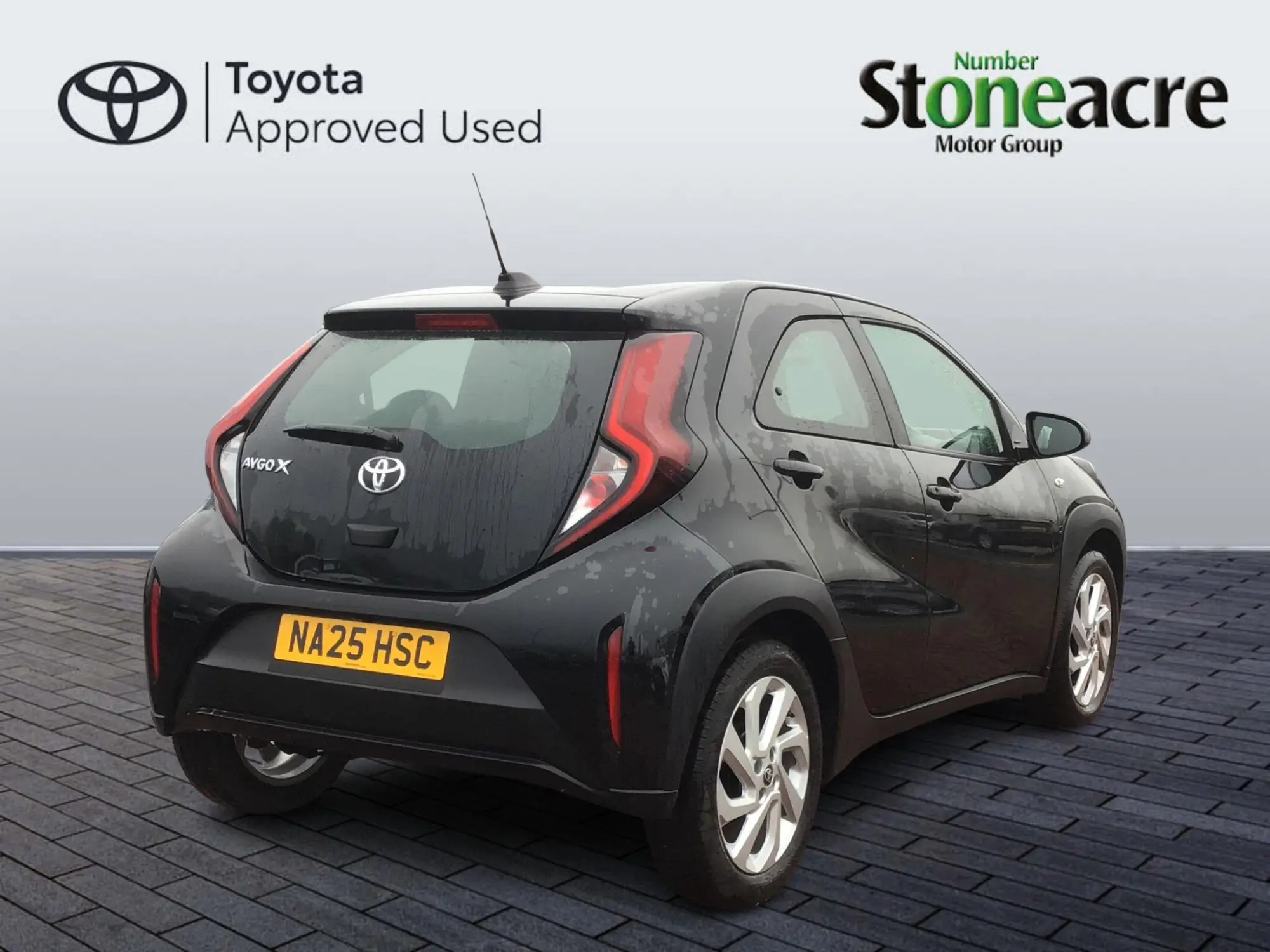 Toyota Aygo X 1.0 VVT-i Pure 5dr NA25HSC Image 2