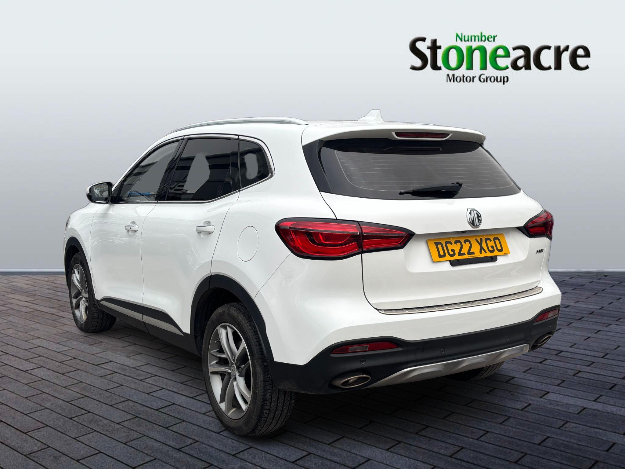 MG HS 1.5 T-GDI Exclusive SUV 5dr Petrol DCT Euro 6 (s/s) (162 ps) DG22XGO Image 3