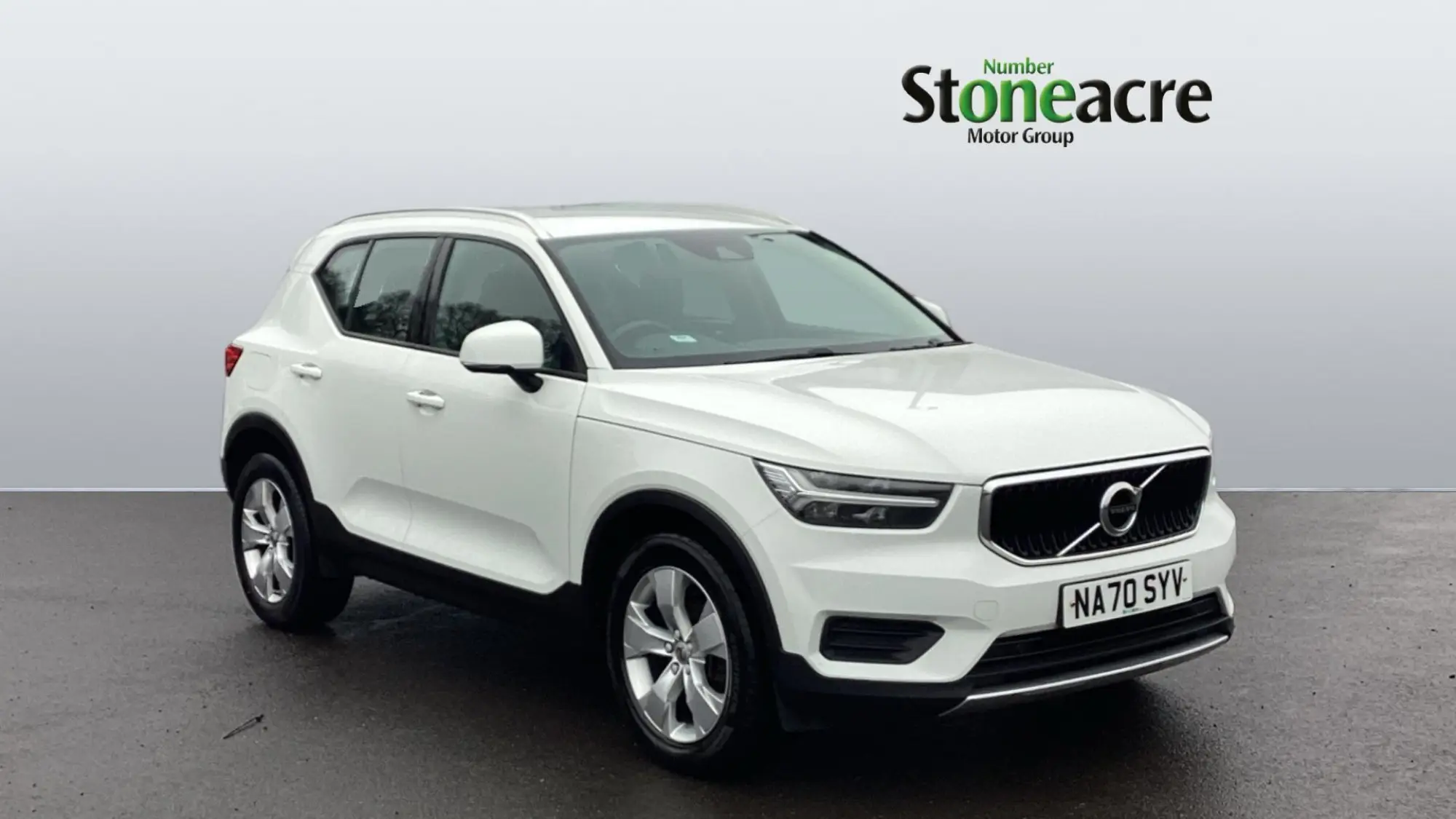 Volvo XC40 Image 1