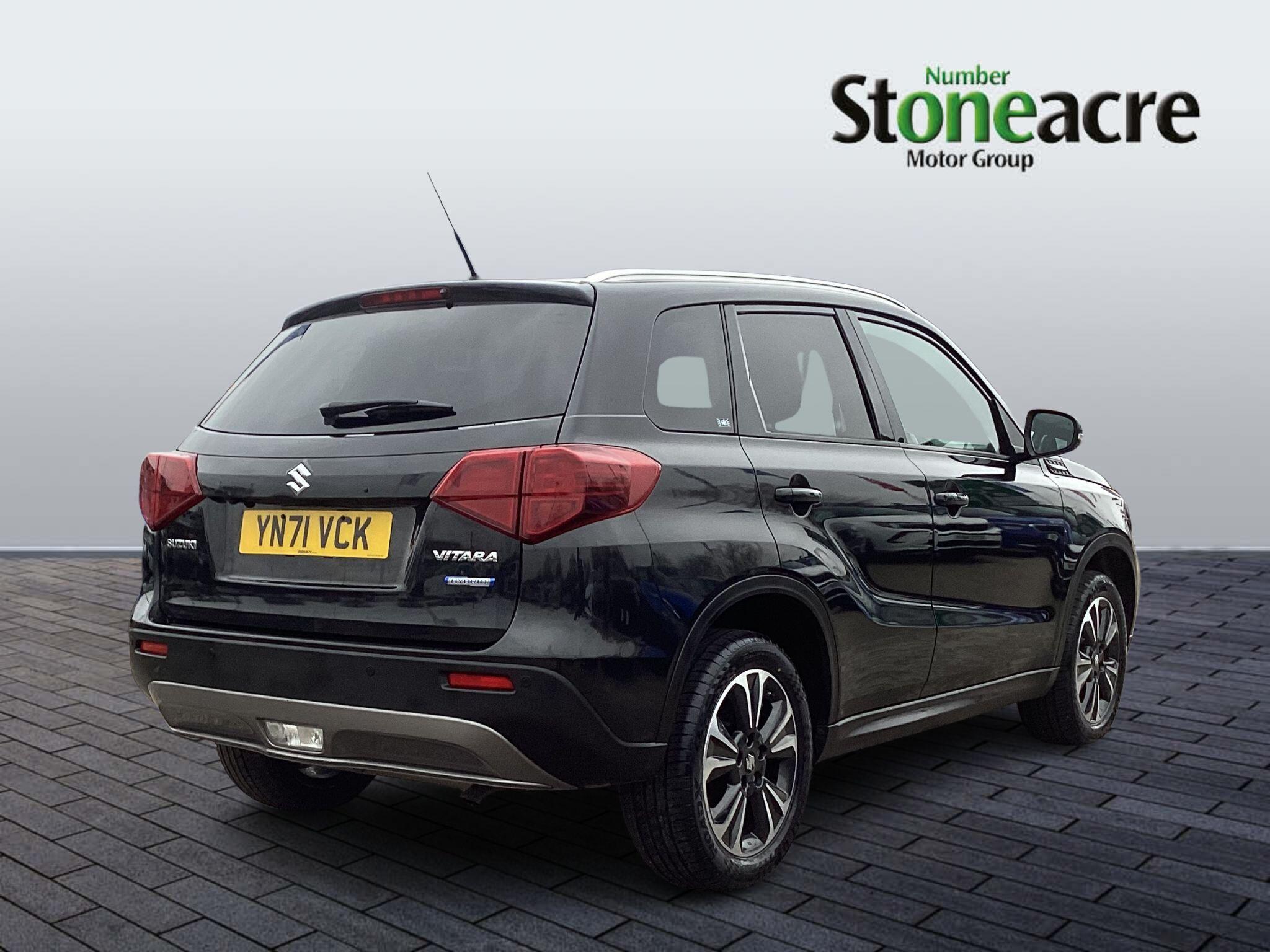 Suzuki Vitara 1.4 Boosterjet MHEV SZ5 Auto Euro 6 (s/s) 5dr YN71VCK Image 3