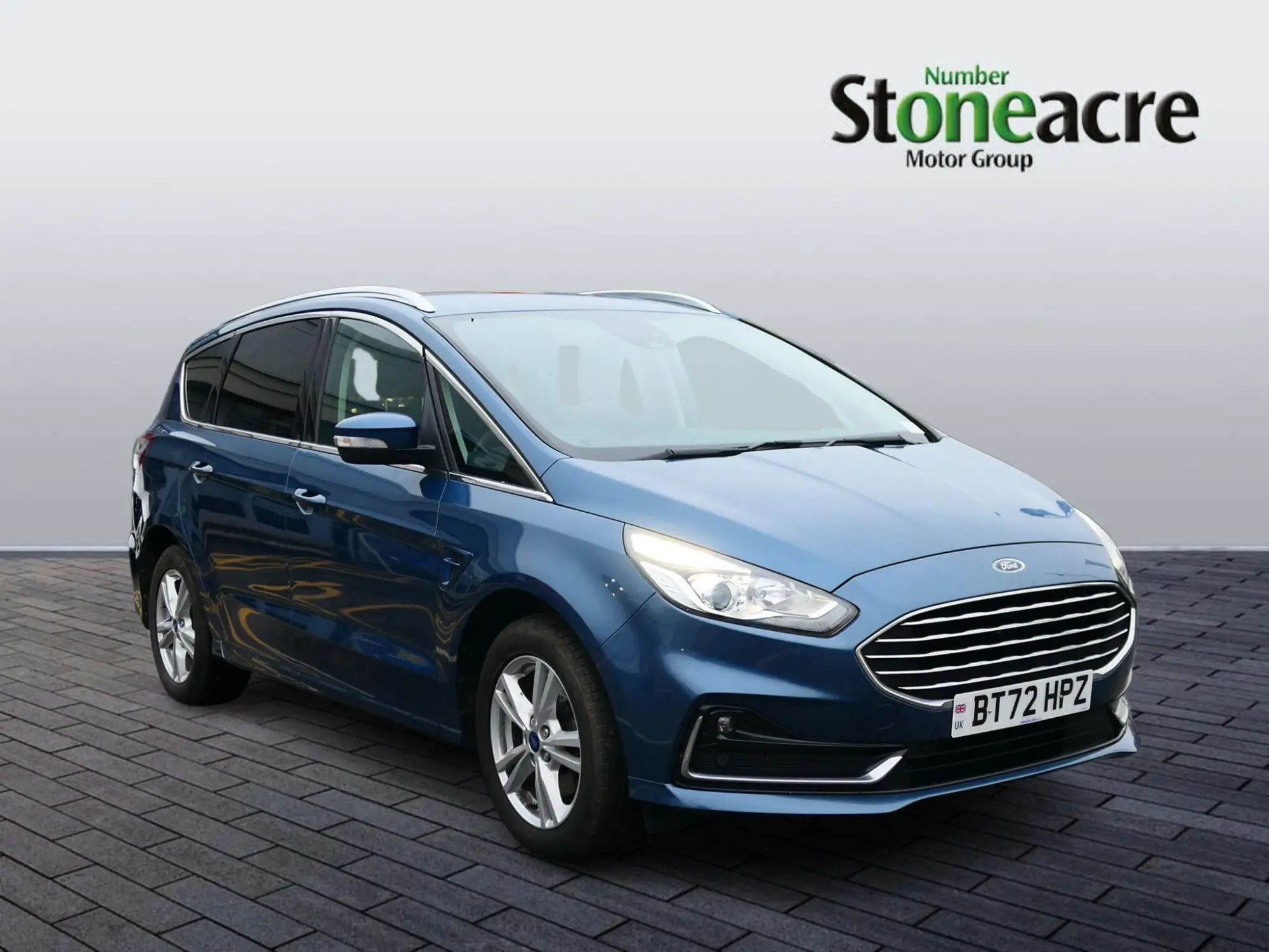 Ford S-Max 2.5h Duratec Titanium CVT Euro 6 (s/s) 5dr BT72HPZ Image 1