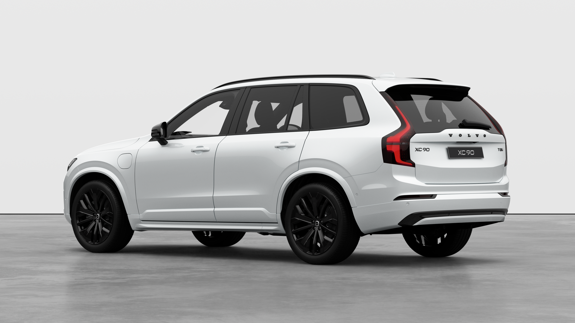 Volvo XC90 Plug-In Hybrid 2.0 T8 PHEV Plus Black Edition 5dr AWD Geartronic Image 3