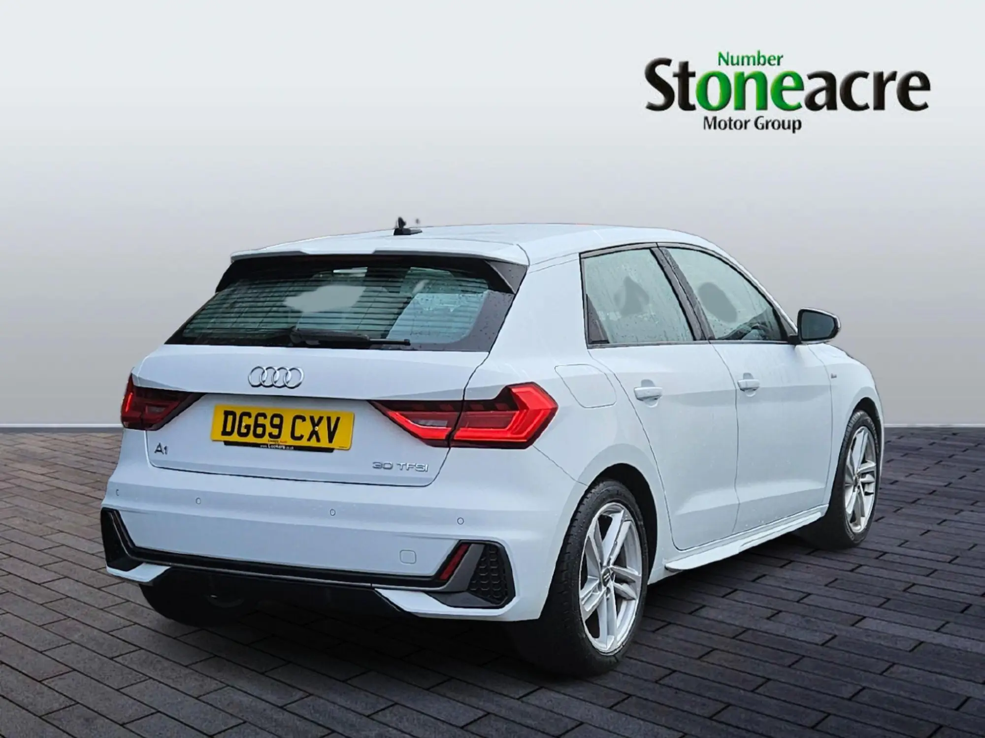 Audi A1 1.0 TFSI 30 S line Sportback S Tronic Euro 6 (s/s) 5dr DG69CXV Image 3