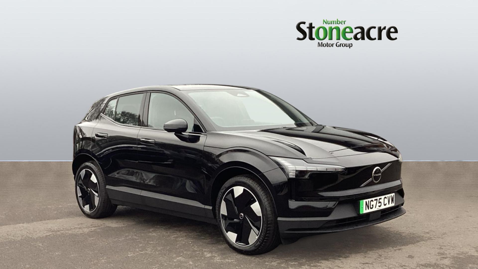 Volvo EX30 200kW SM Extended Range Plus 69kWh 5dr Auto NG75CVW Image 1