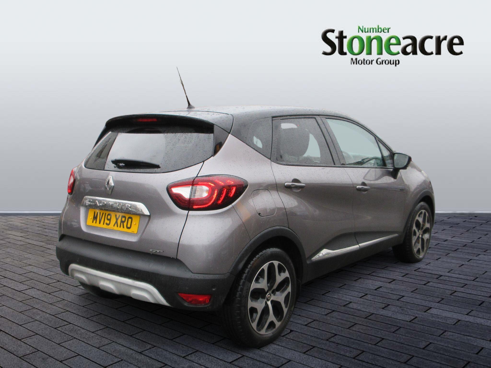 Renault Captur 0.9 TCE 90 GT Line 5dr MV19XRO Image 3