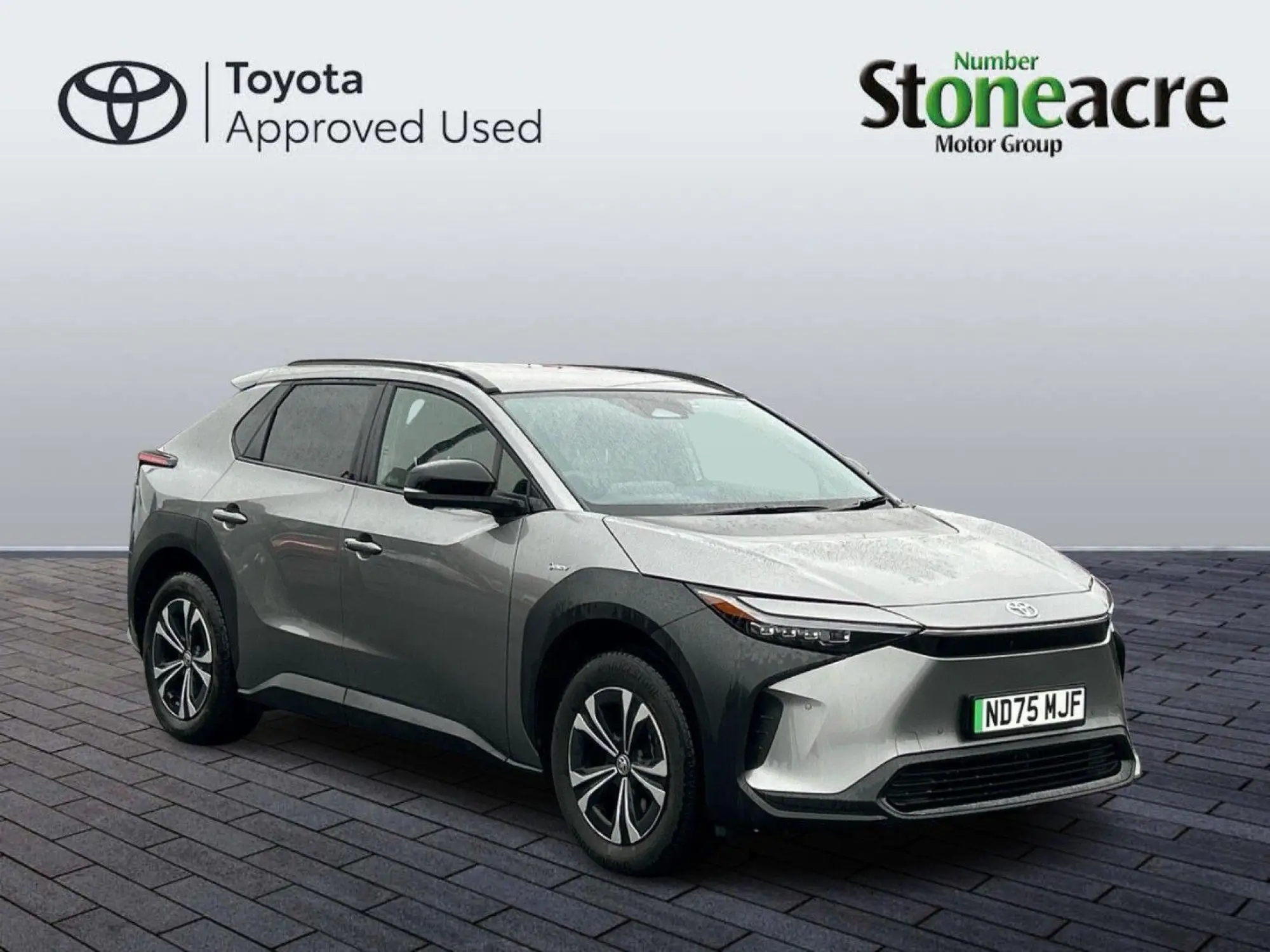 Toyota bZ4X 71.4 kWh Motion Auto 5dr (11kW OBC) ND75MJF Image 1