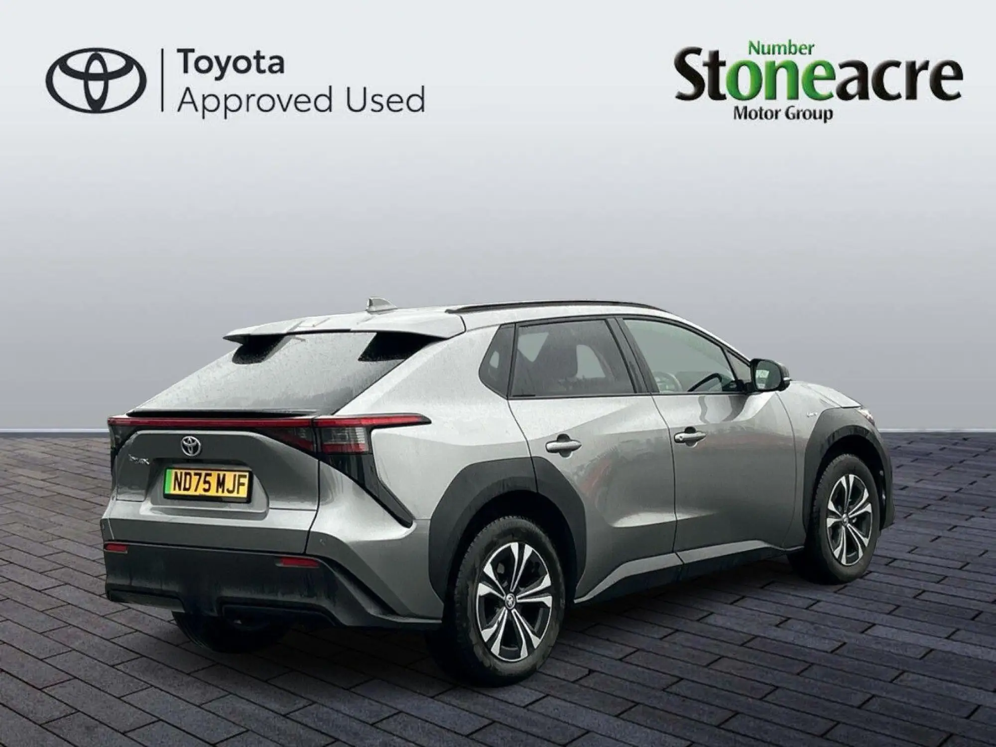 Toyota bZ4X 71.4 kWh Motion Auto 5dr (11kW OBC) ND75MJF Image 3