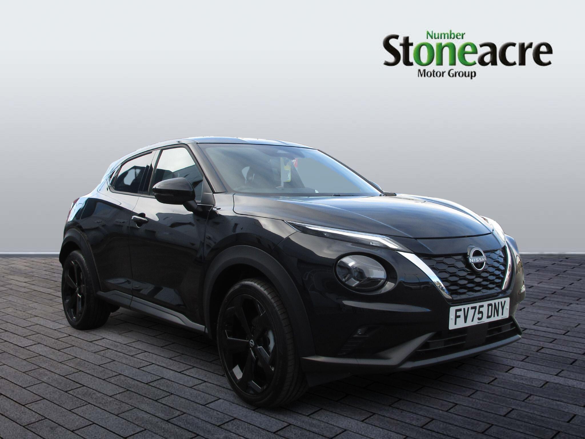 Nissan Juke Hybrid 1.6 Tekna Auto Euro 6 5dr FV75DNY Image 1