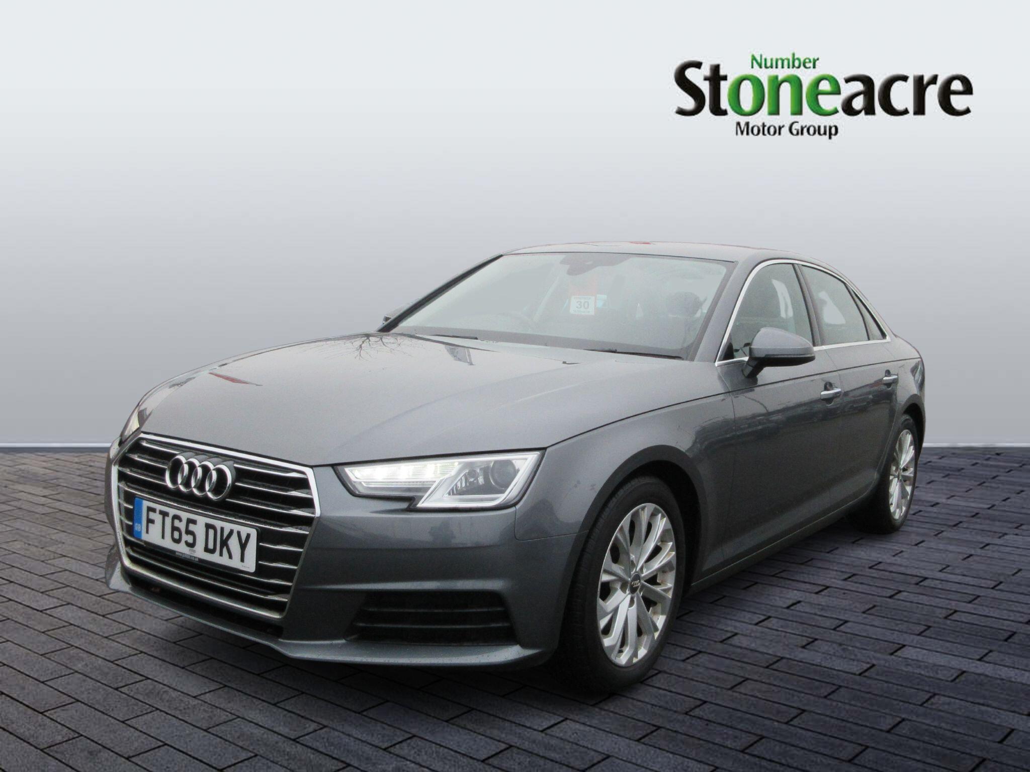 Audi A4 Saloon 2.0 TDI ultra SE S Tronic Euro 6 (s/s) 4dr FT65DKY Image 3