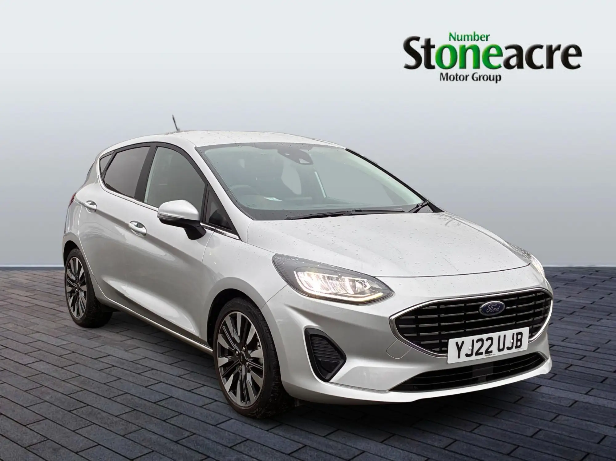 Ford Fiesta 1.0T EcoBoost MHEV Titanium Vignale DCT Euro 6 (s/s) 5dr YJ22UJB Image 1