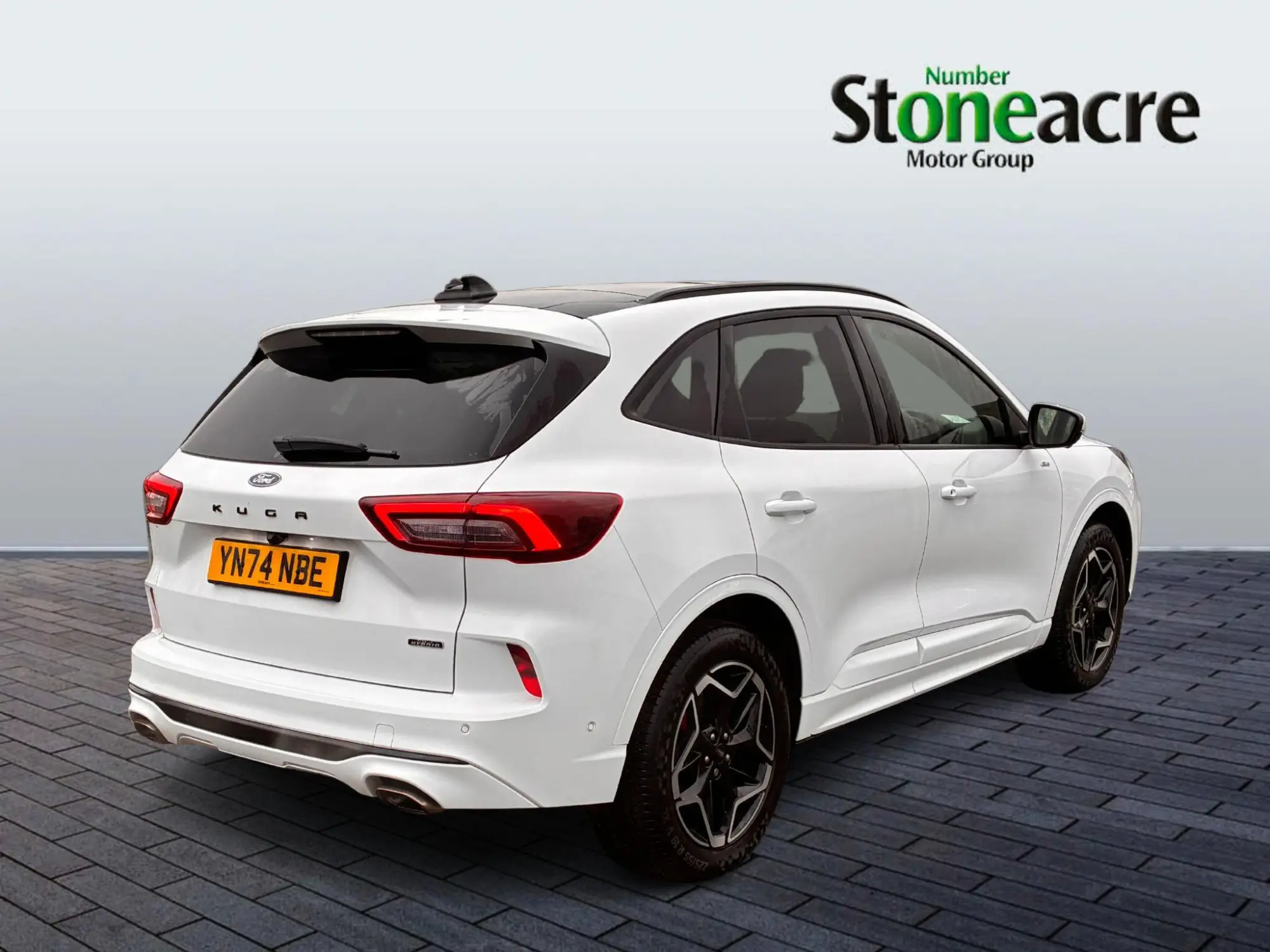Ford Kuga Plug-in Hybrid 2.5 EcoBoost Duratec 14.4kWh ST-Line X CVT Euro 6 (s/s) 5dr YN74NBE Image 3