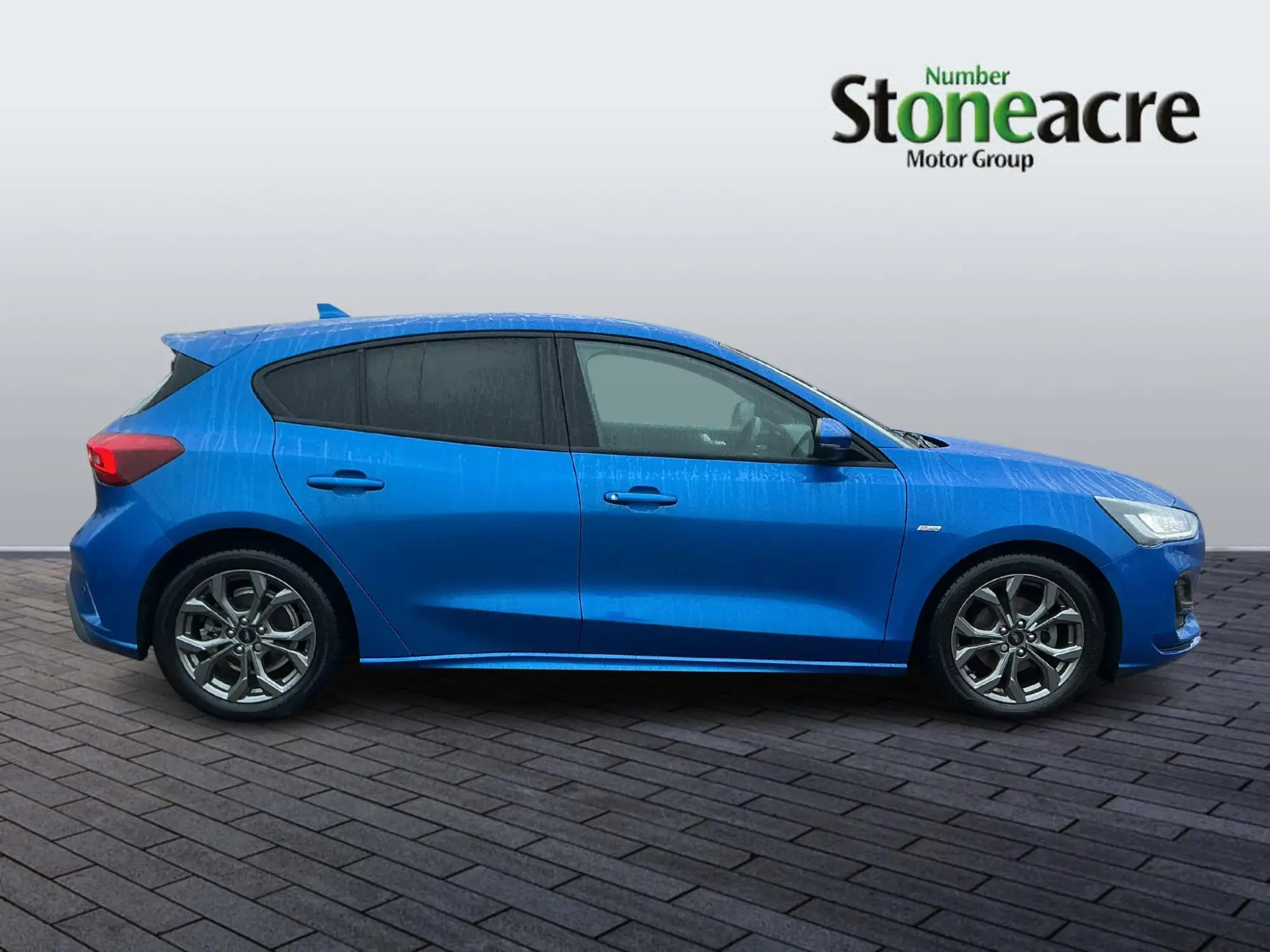Ford Focus 1.0 EcoBoost Hybrid mHEV 155 ST-Line 5dr Auto DF24KUV Image 2